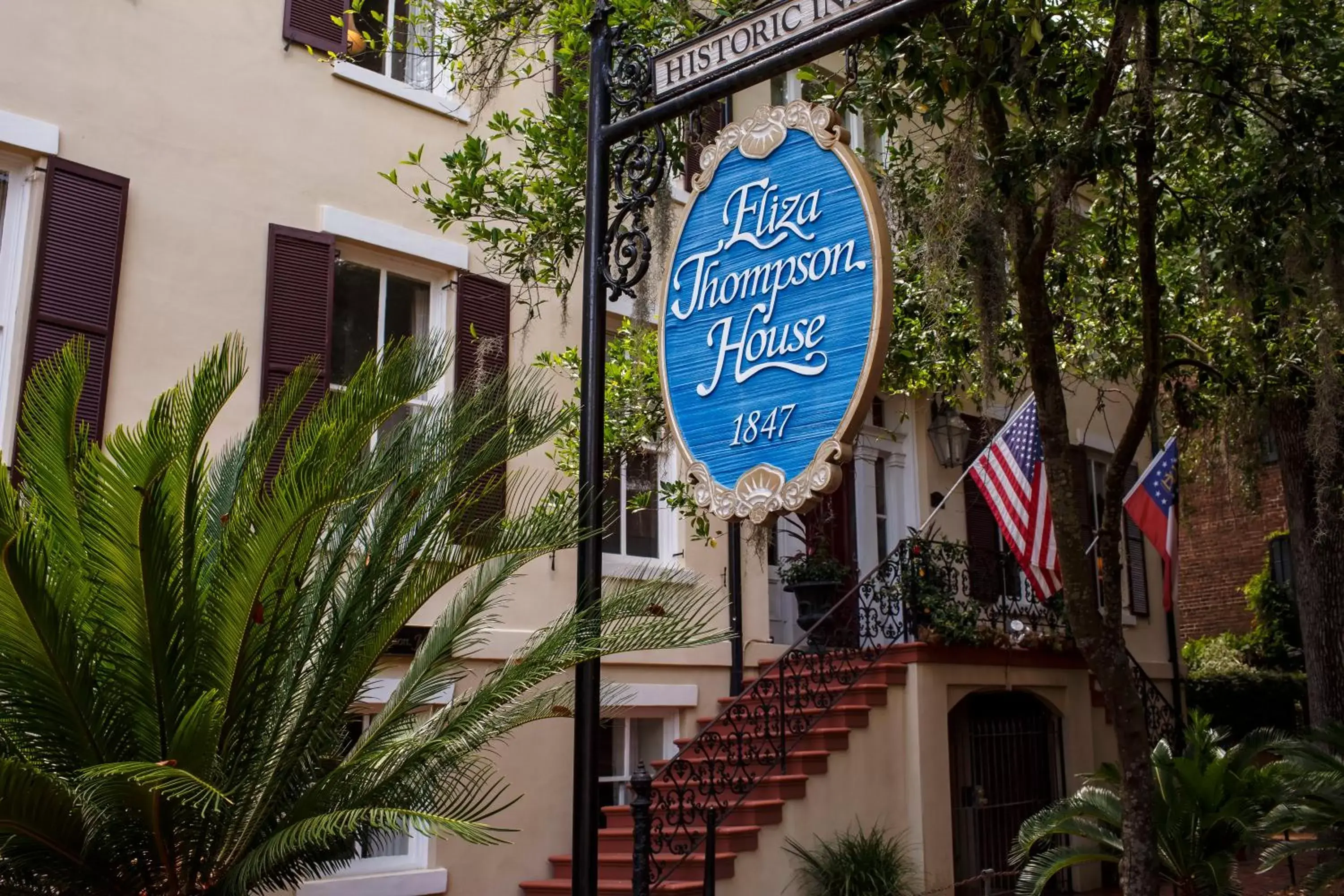 Facade/entrance, Property Building in Eliza Thompson House, Historic Inns of Savannah Collection