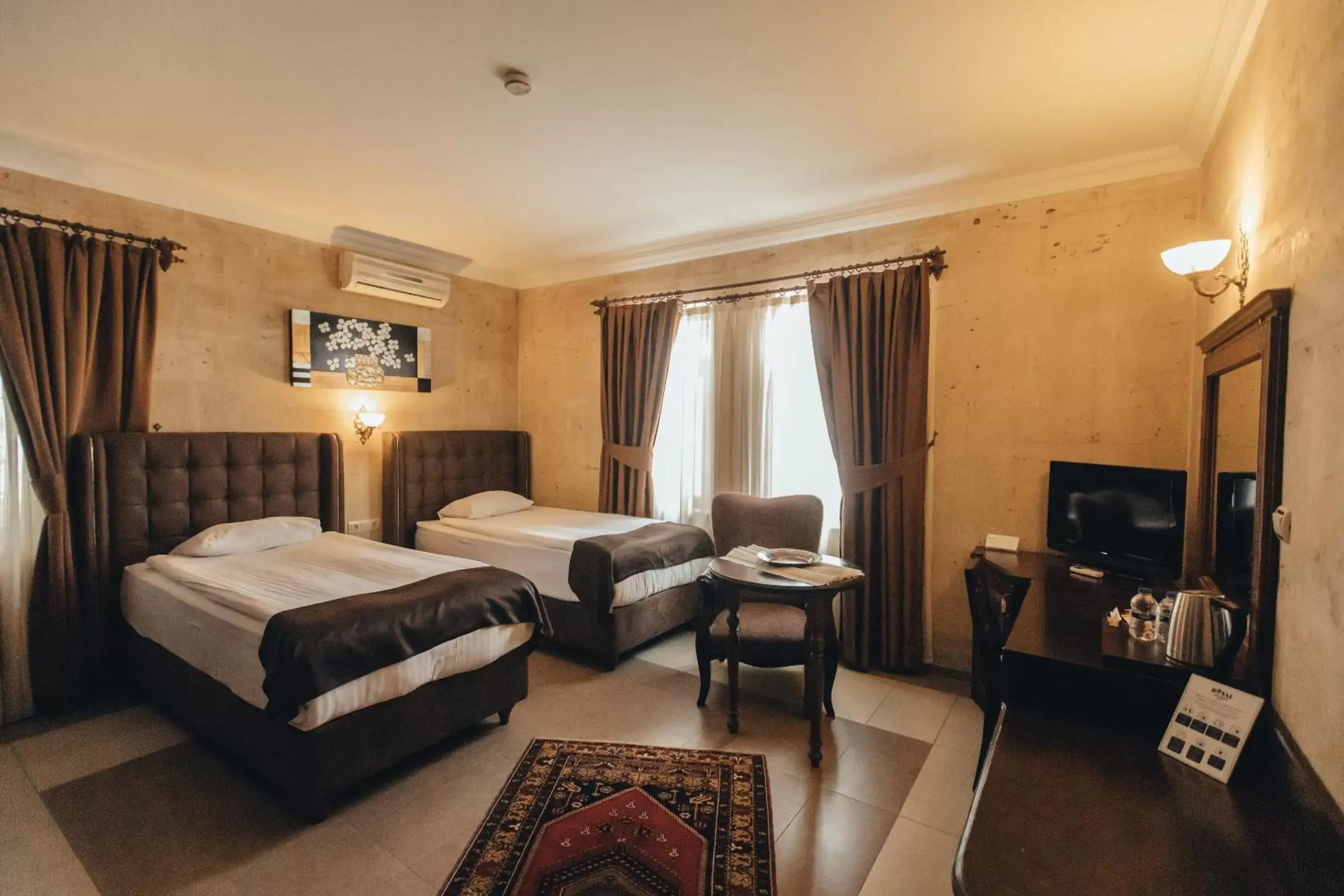 Massage, TV/Entertainment Center in Royal Stone Houses - Goreme