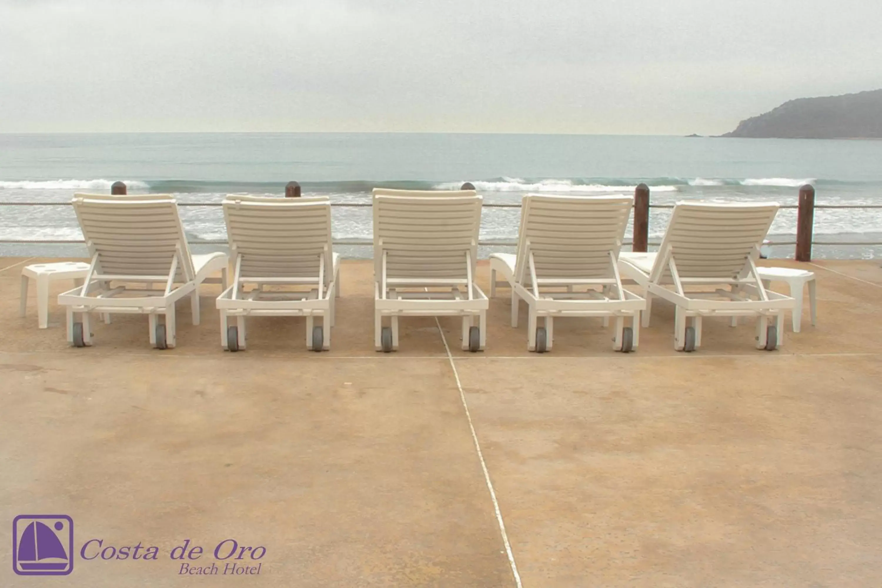 Balcony/Terrace, Beach in Costa de Oro Beach Hotel