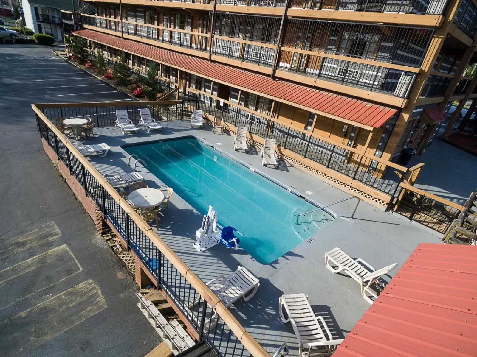 Pool View in Timbers Lodge