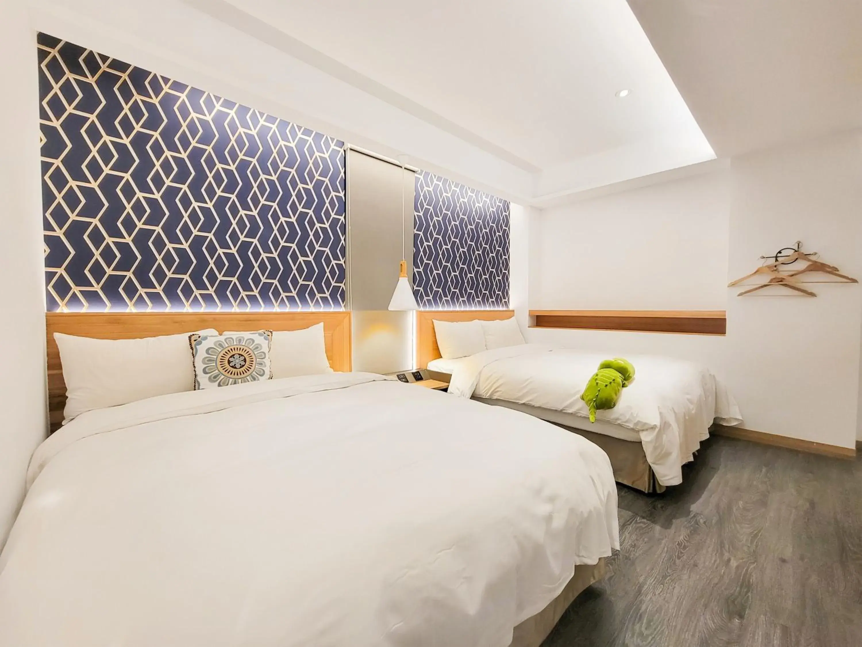 Photo of the whole room, Bed in CHECK inn Taichung Zhongshan