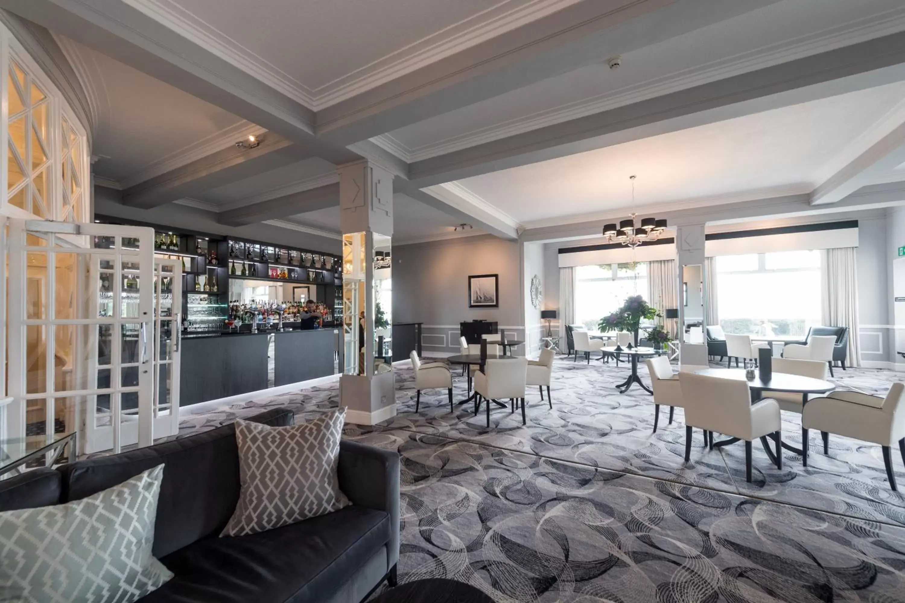 Restaurant/places to eat, Lounge/Bar in The Carlyon Bay Hotel and Spa