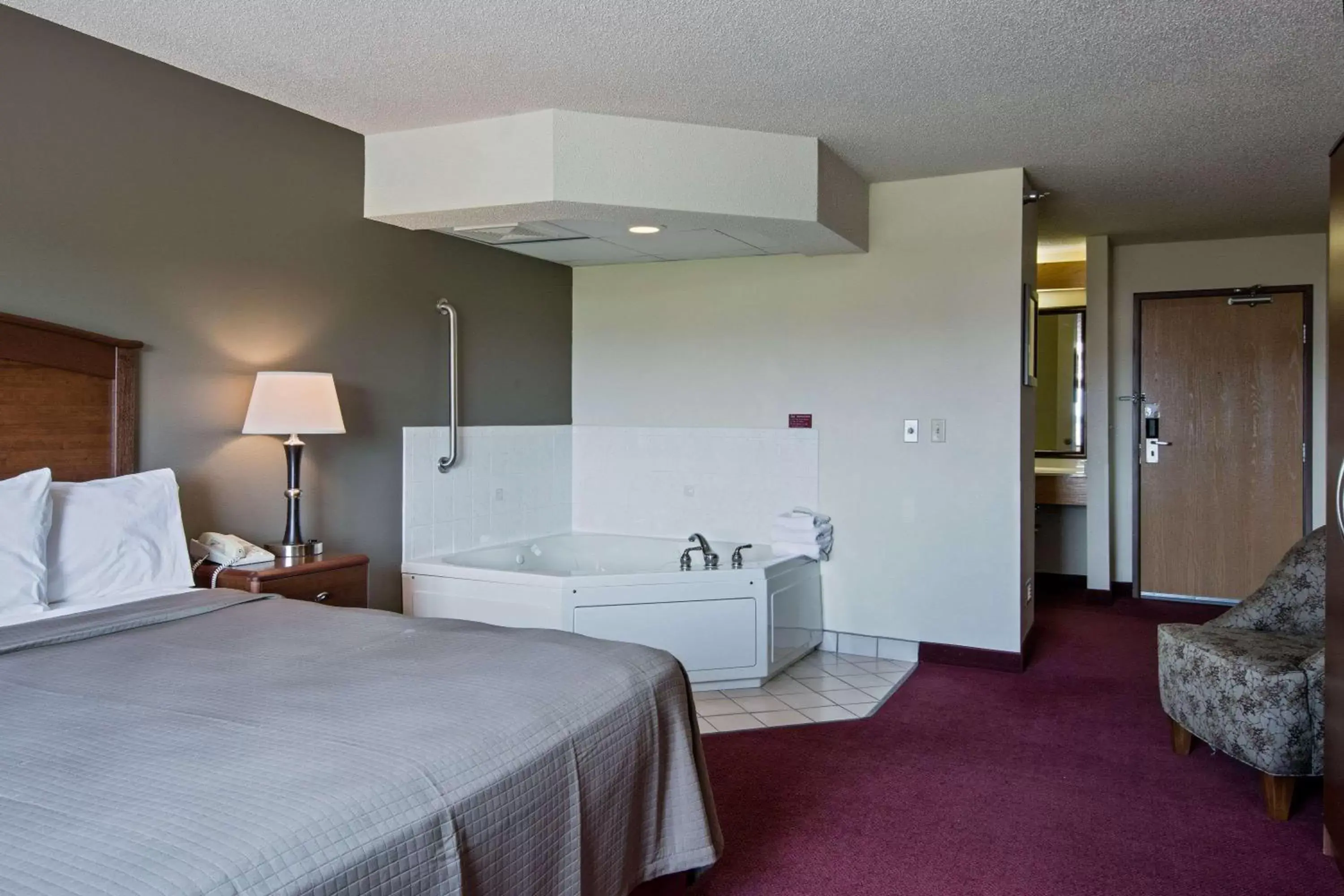 Photo of the whole room, Bathroom in AmericInn by Wyndham Iowa Falls