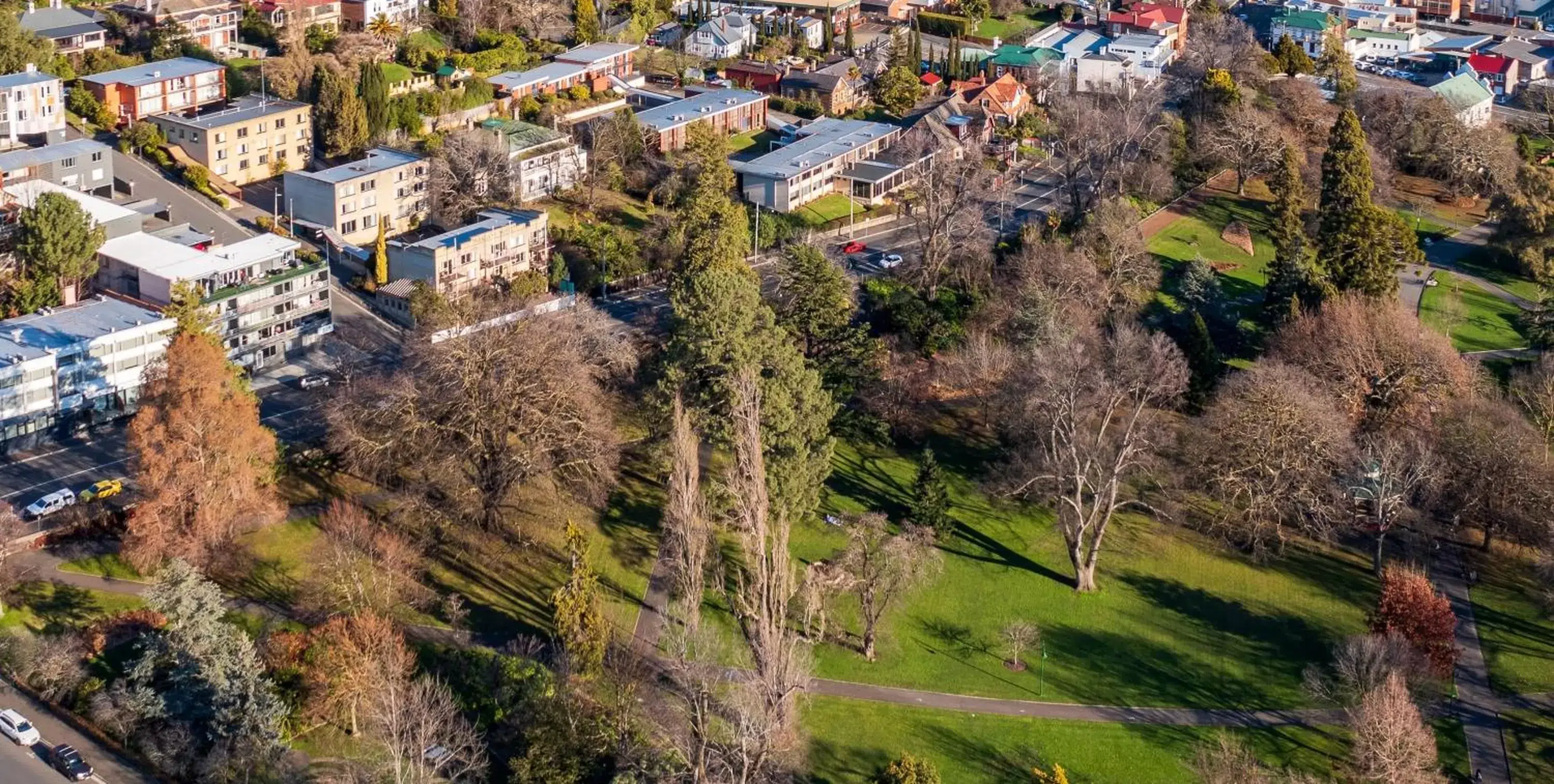 Property building, Bird's-eye View in Parklane Motel