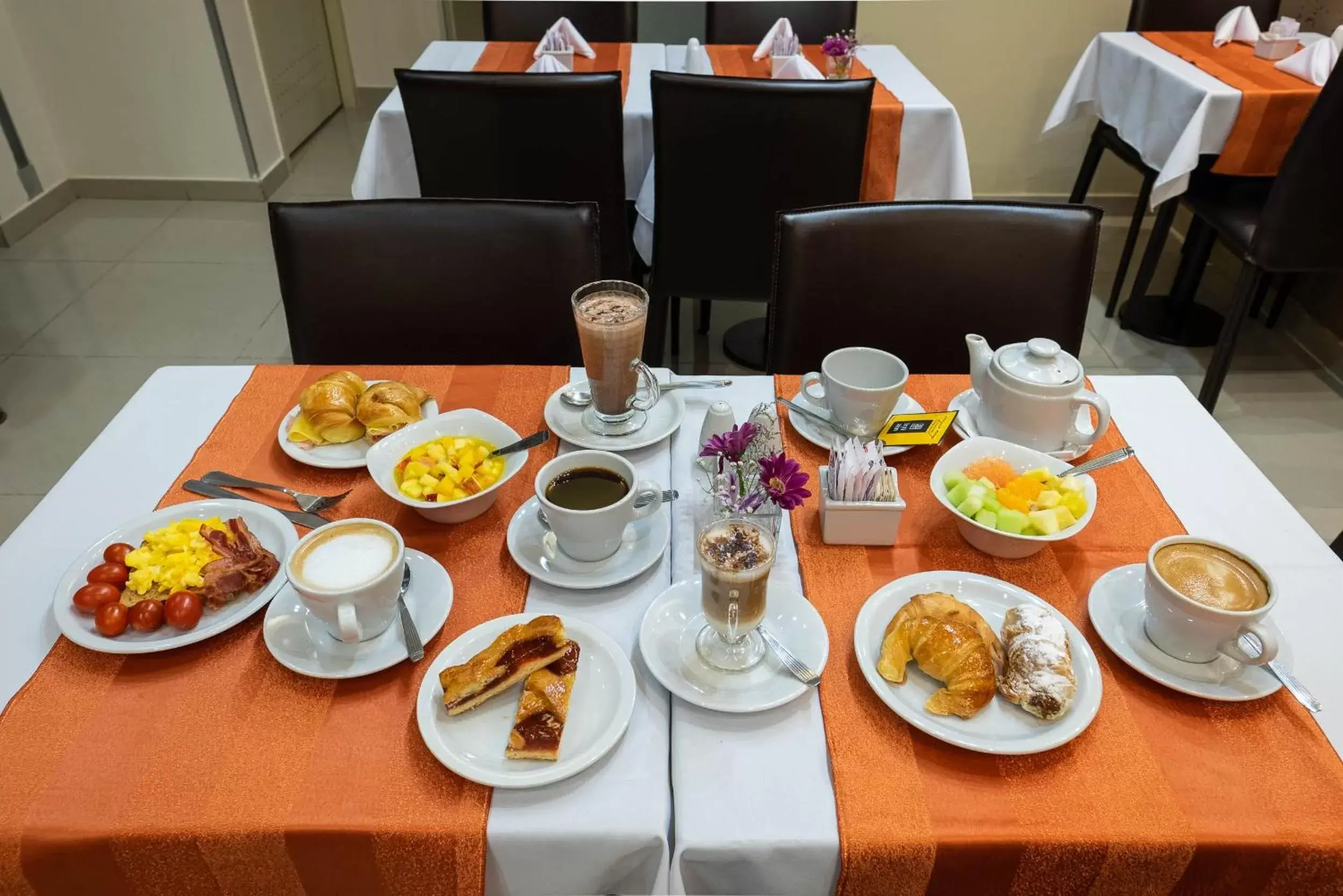 Breakfast in Urban Suites Recoleta Boutique Hotel