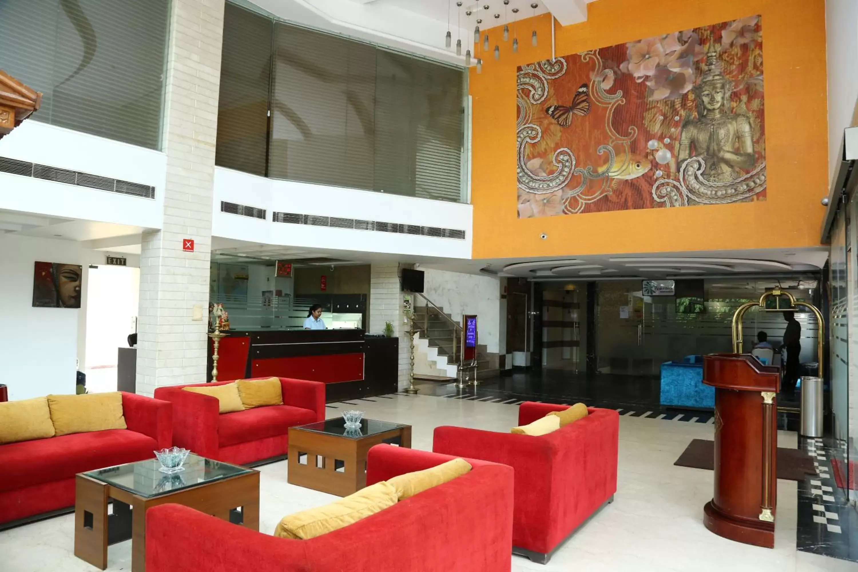 Lobby or reception, Lounge/Bar in Hotel Rajshree & Spa