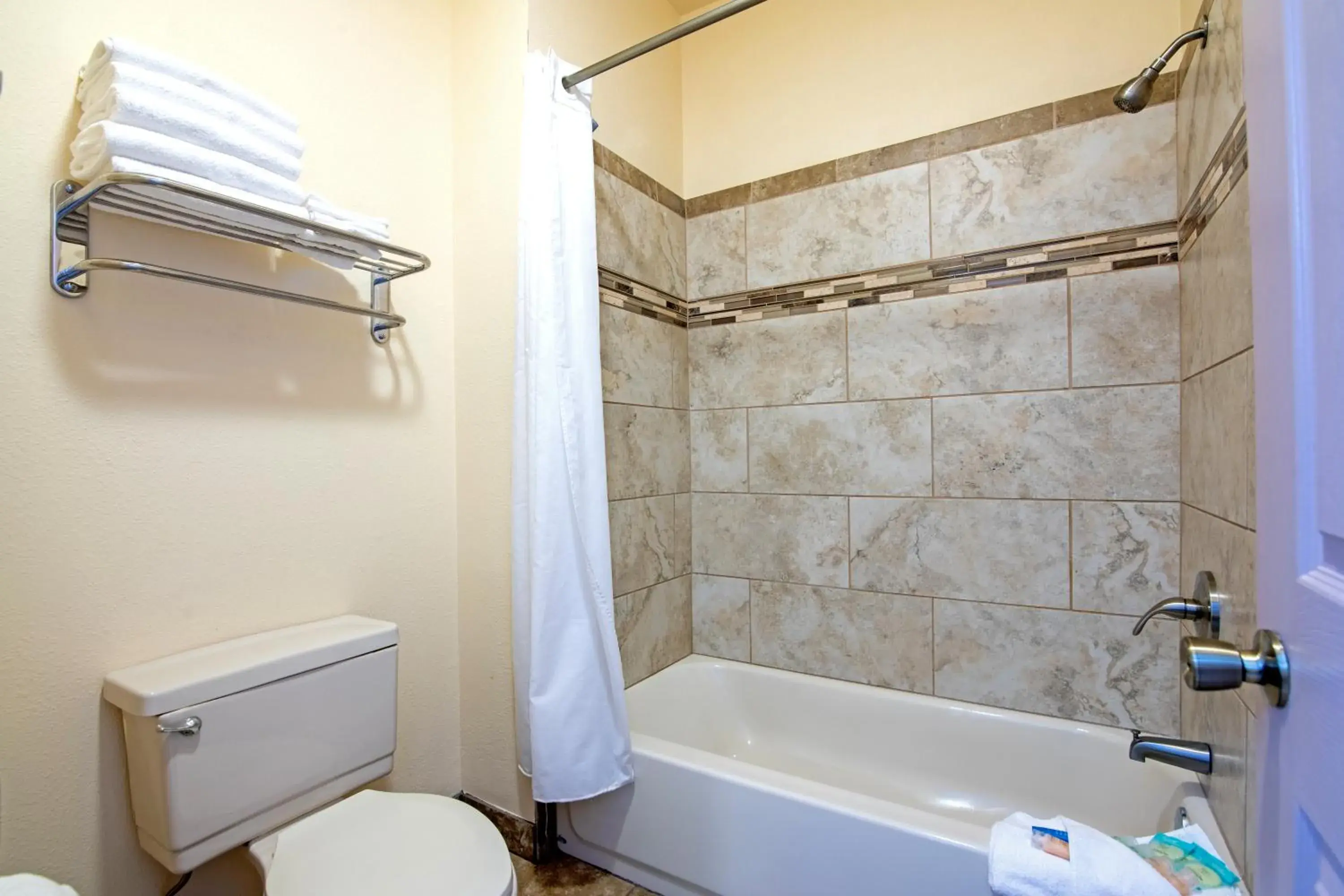 Bathroom in Silver Spruce Inn