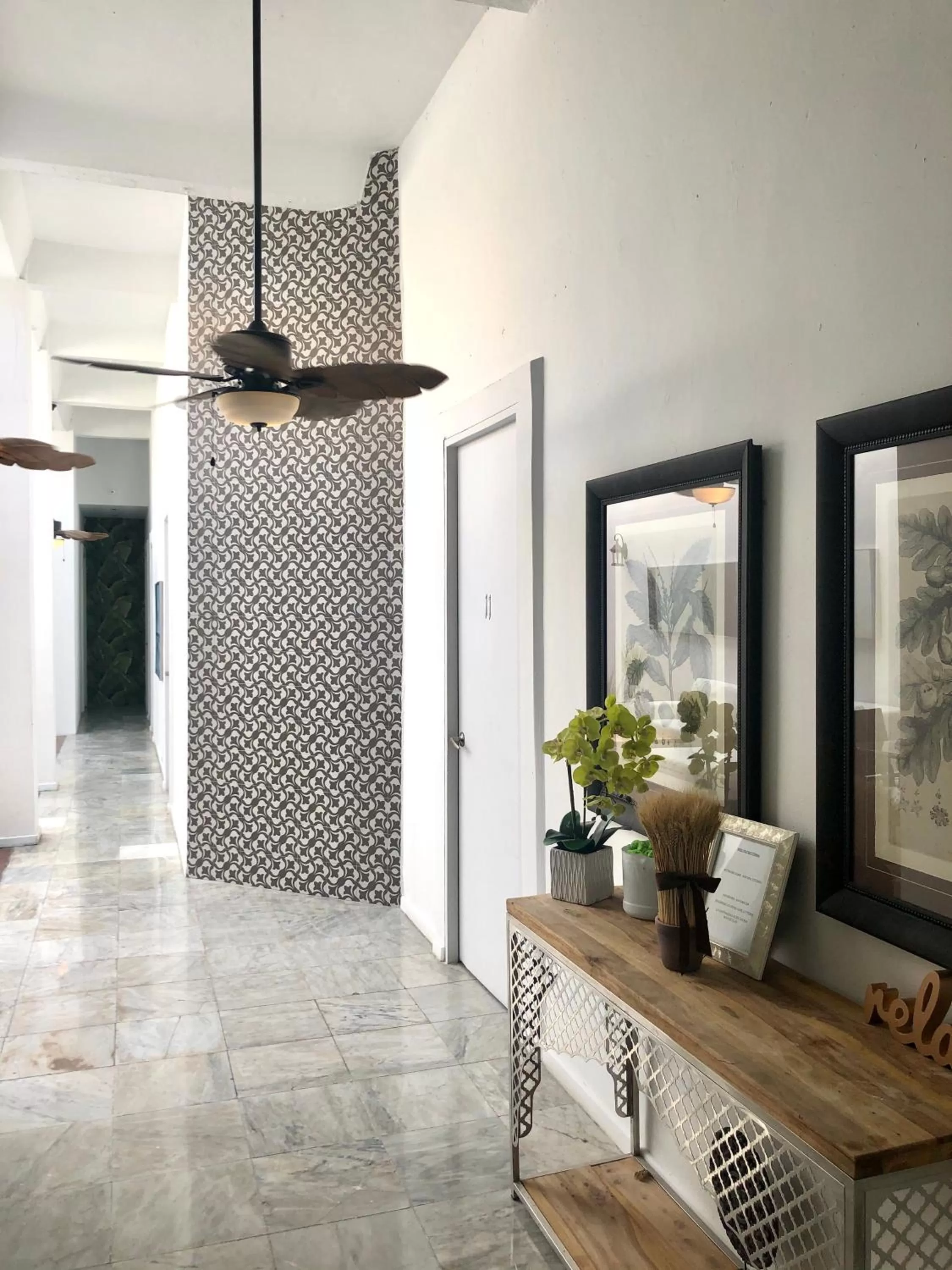 Lobby or reception, Seating Area in Navona Studios