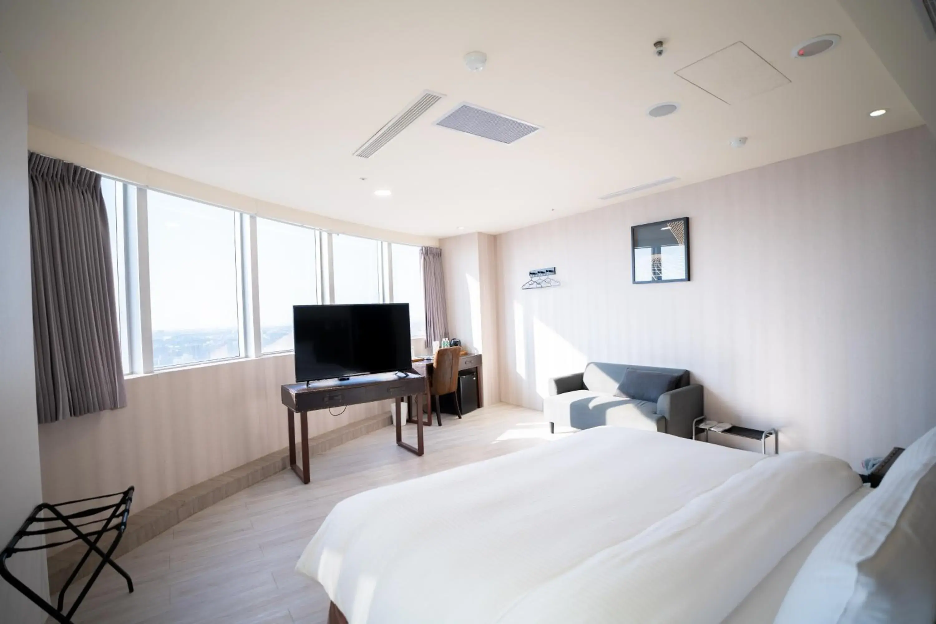 TV/Entertainment Center in XinsheHotel - Chungli