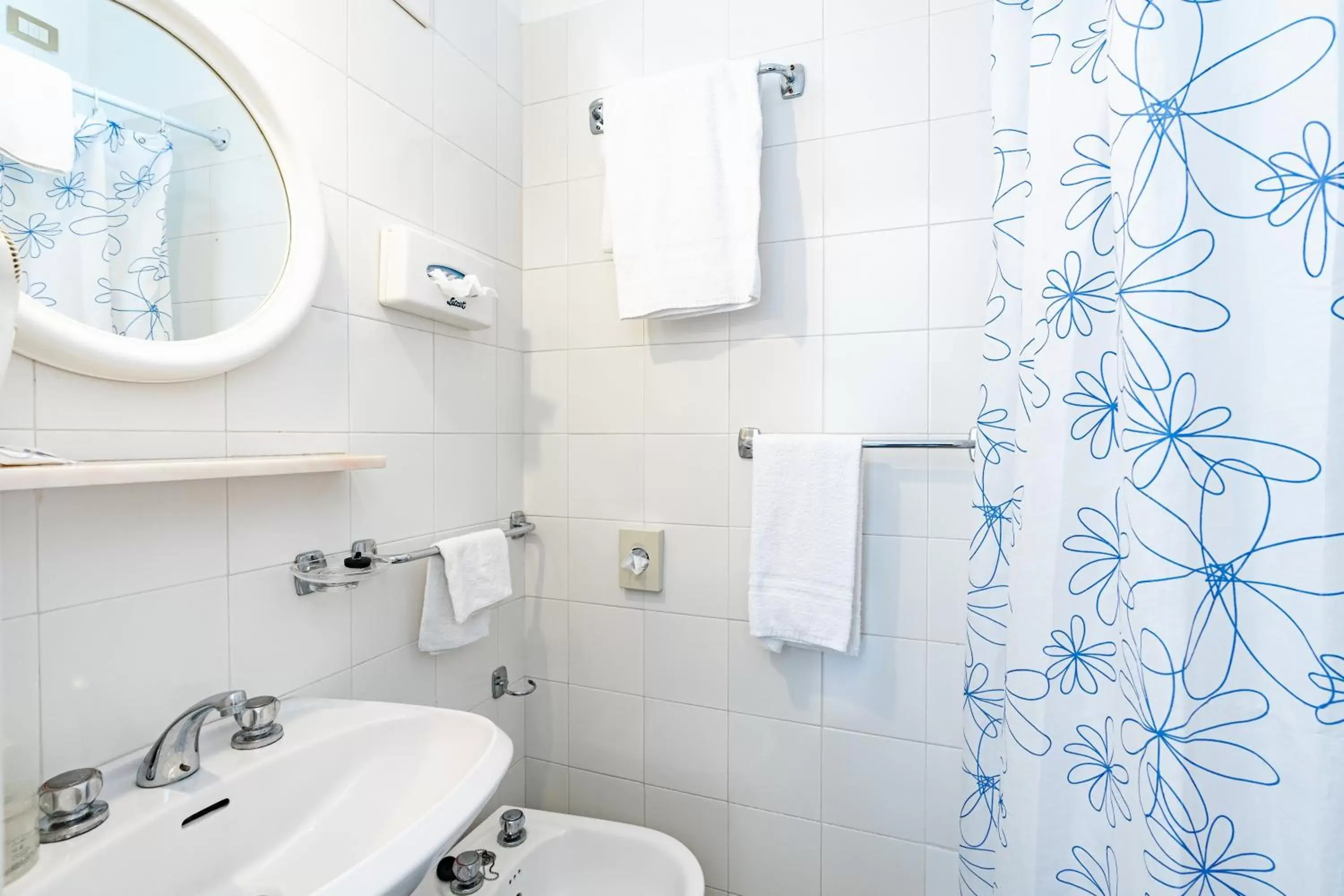 Bathroom in Hotel Fontana