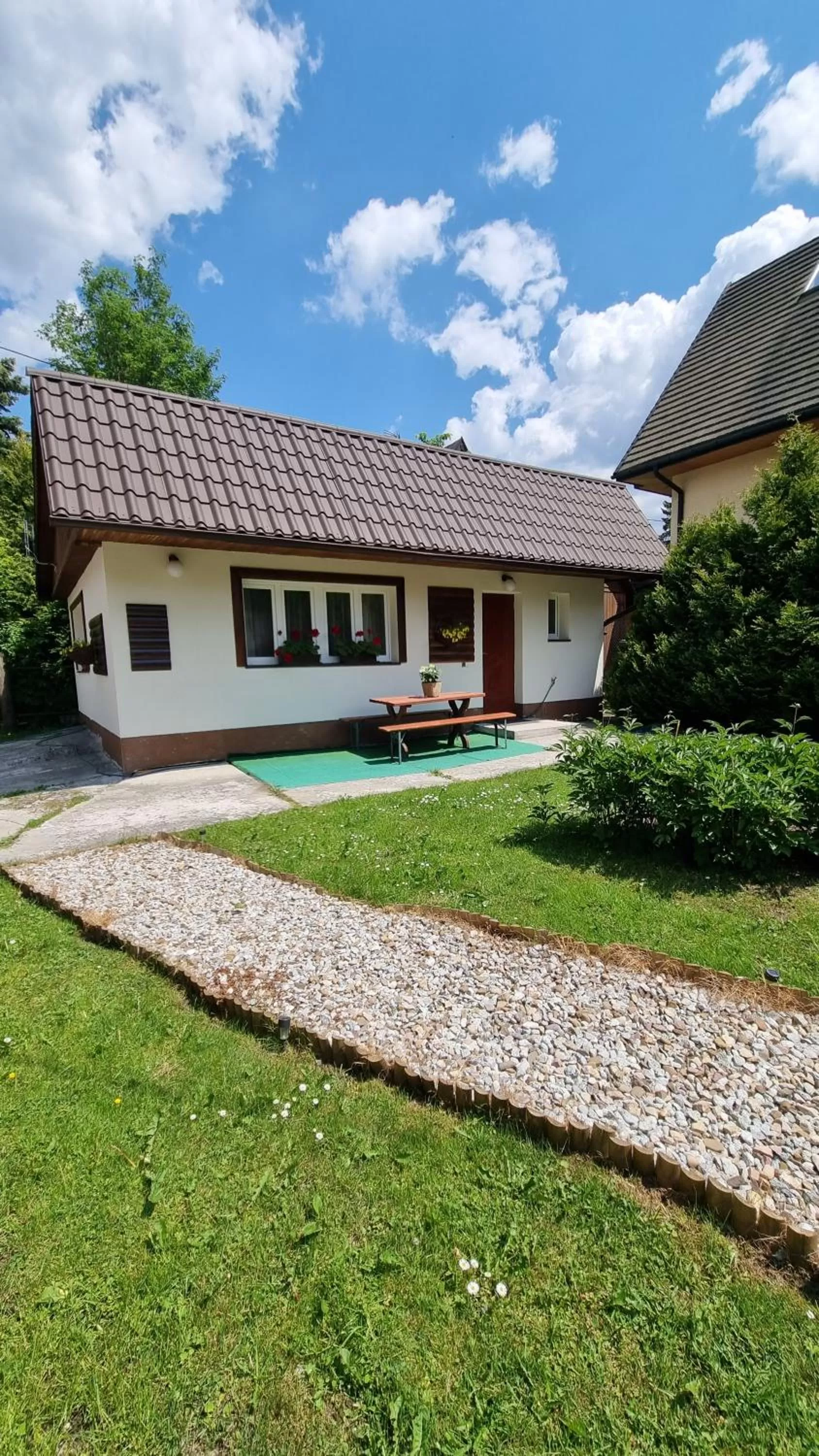 Property building in Willa Mozaika