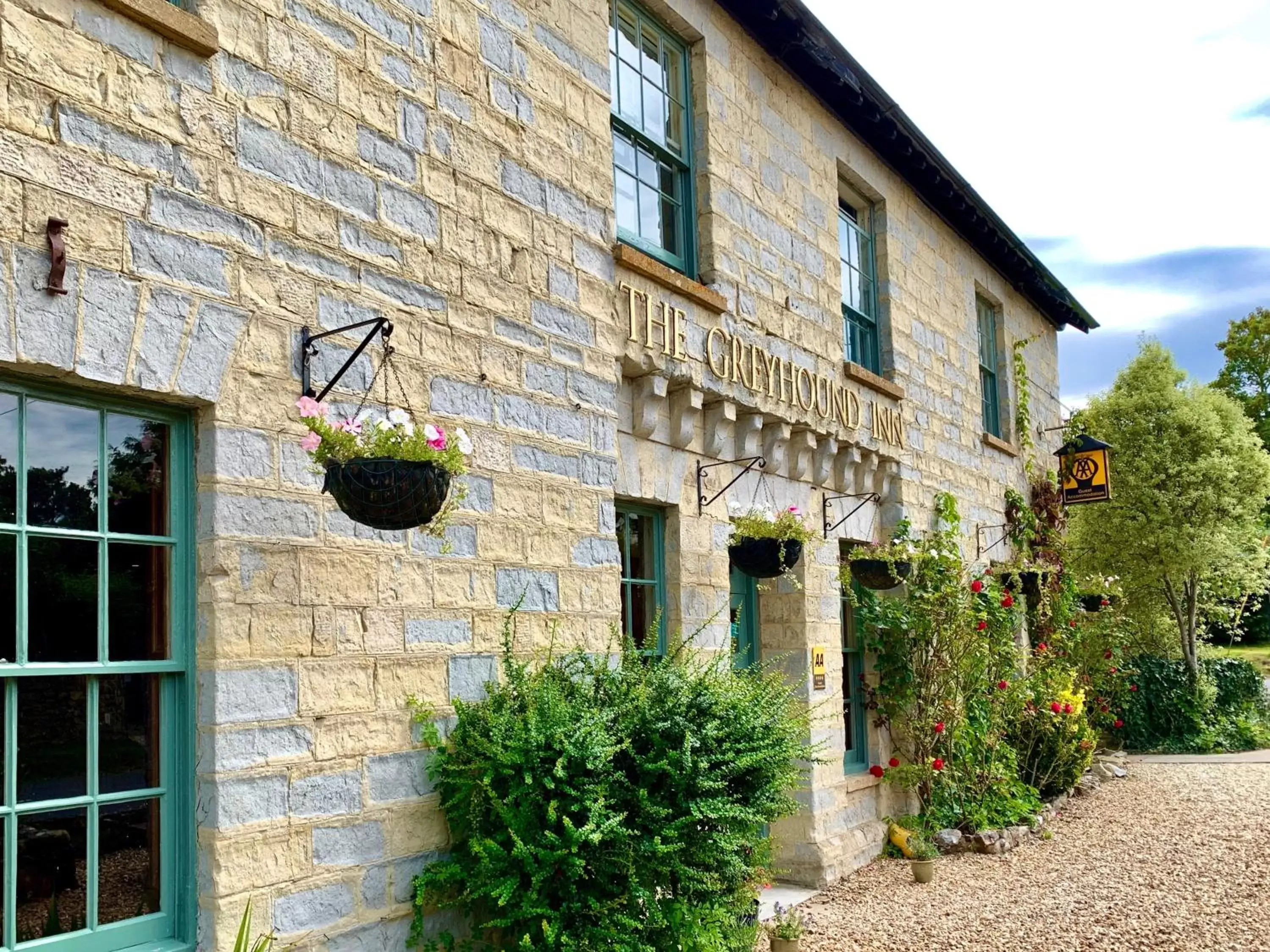 Facade/entrance, Property Building in The Greyhound Inn