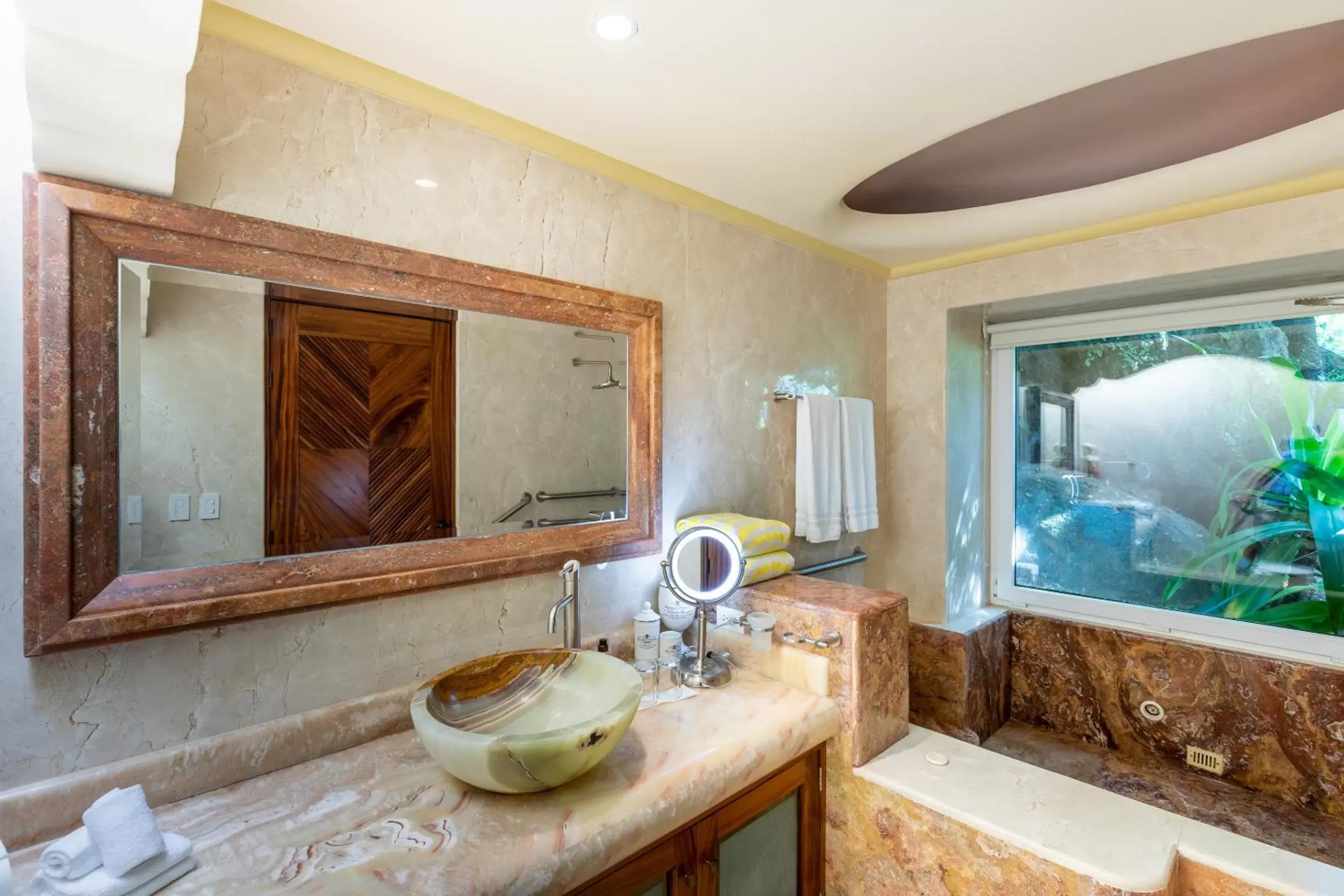 Bathroom in South Shore Villa Armonia Luxury Boutique