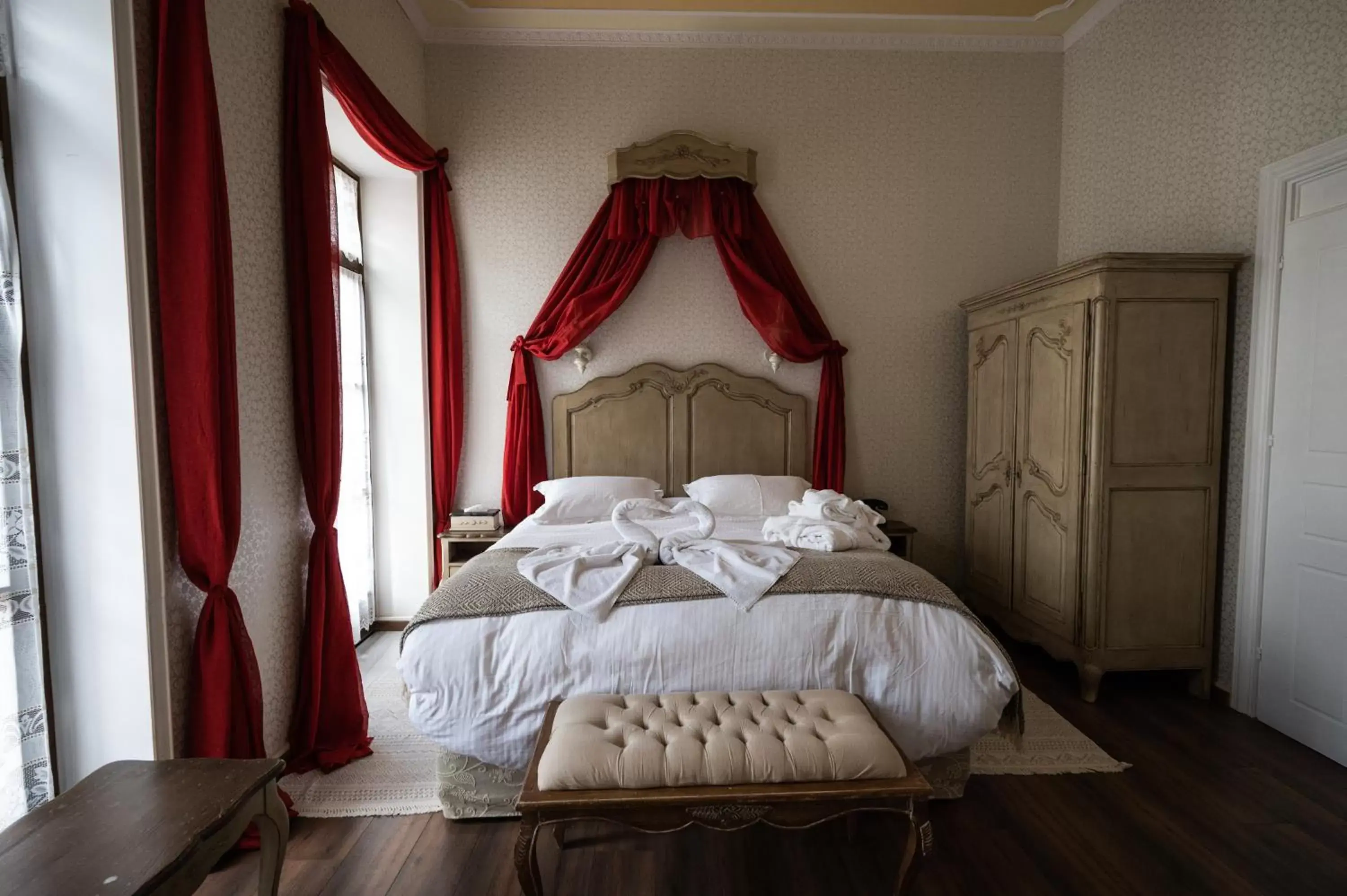 Bed in Boutique Hotel Anagennisis