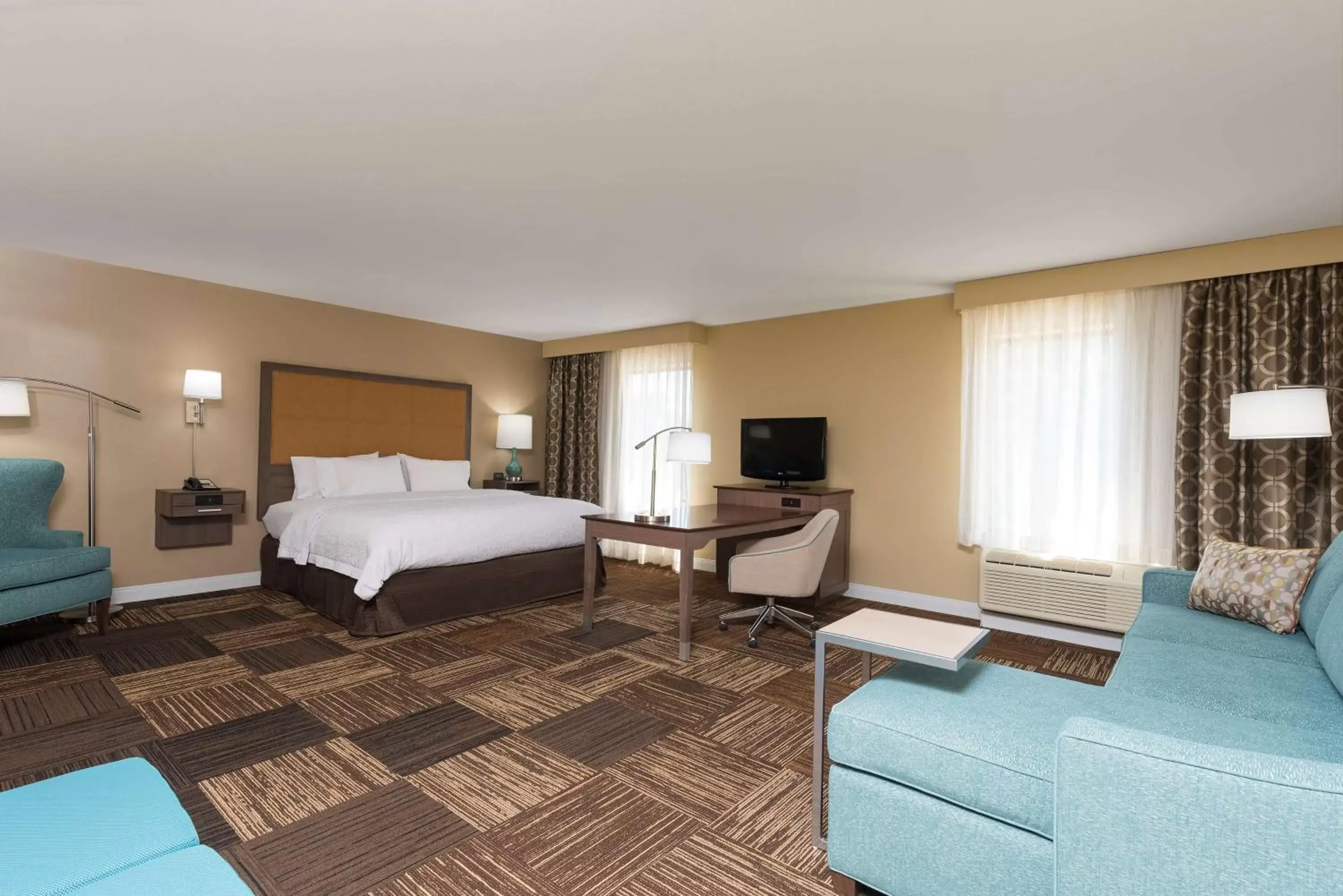 Bed in Hampton Inn & Suites Mansfield South @ I 71 Bed in Hampton Inn & Suites Mansfield South @ I 71