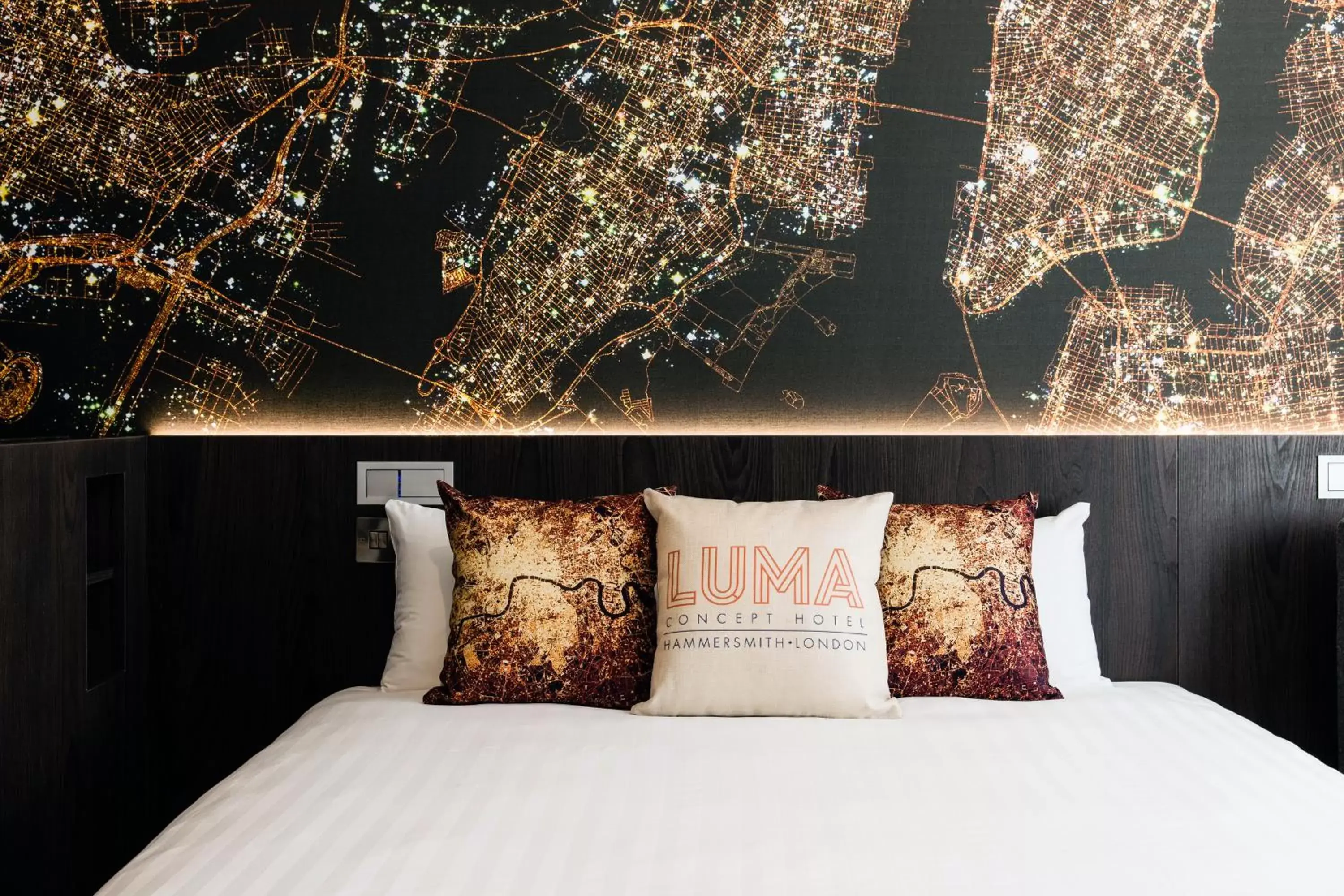 Bed in Heeton Concept Hotel – Luma Hammersmith