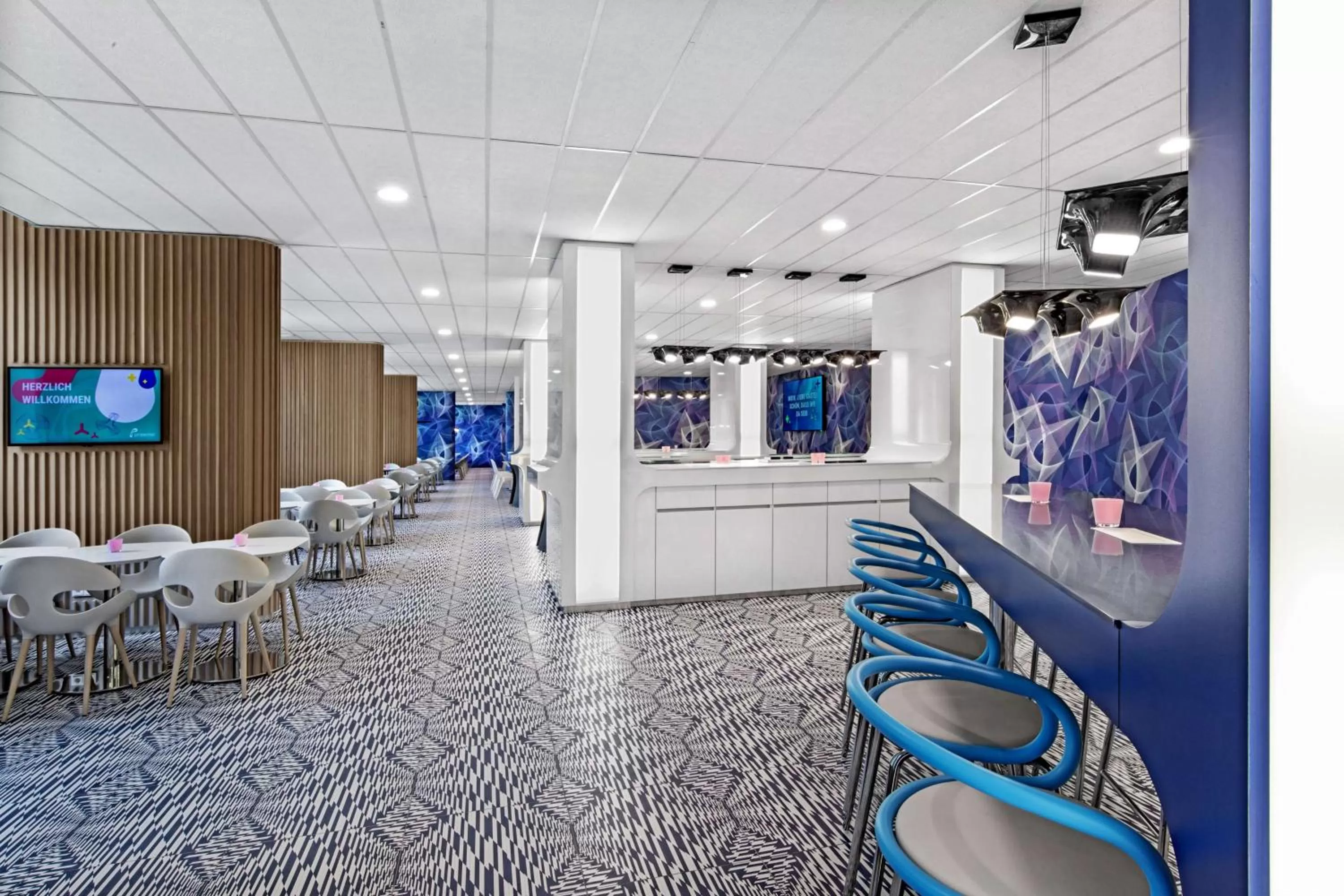 Lounge or bar in Prize by Radisson, Hamburg St Pauli