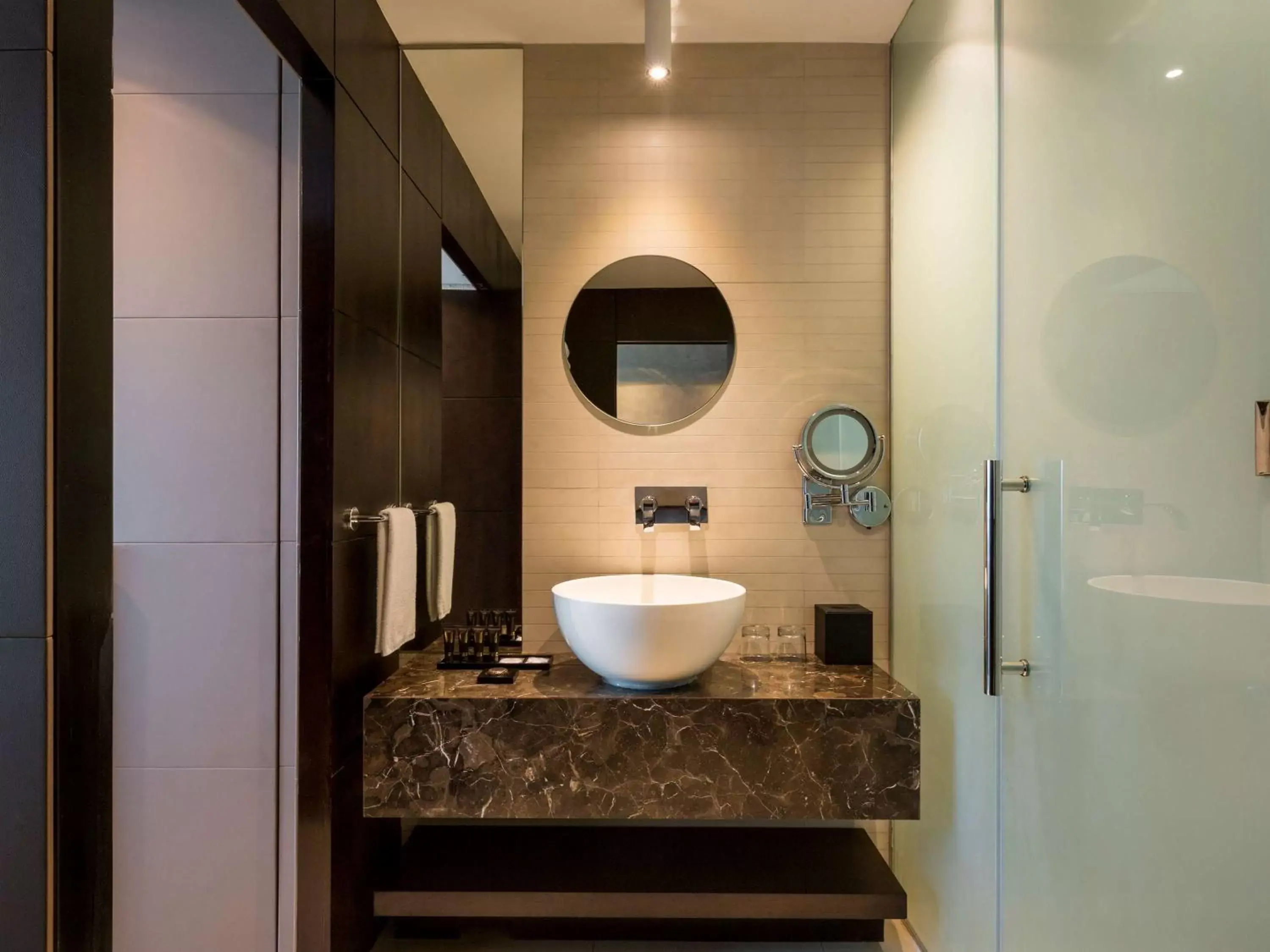 Photo of the whole room, Bathroom in The Canvas Dubai - MGallery Hotel Collection