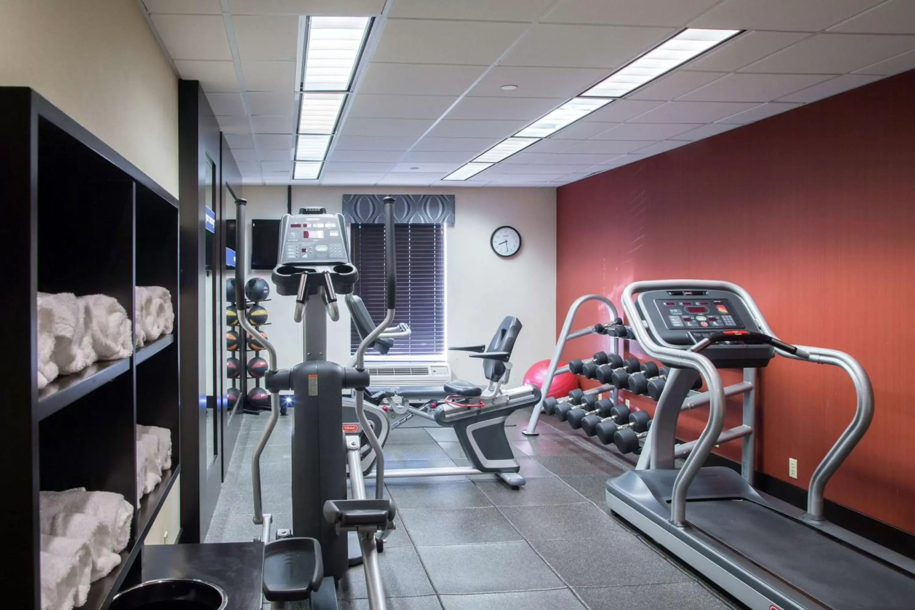 Fitness centre/facilities, Fitness Center/Facilities in Hampton Inn Oxford-West