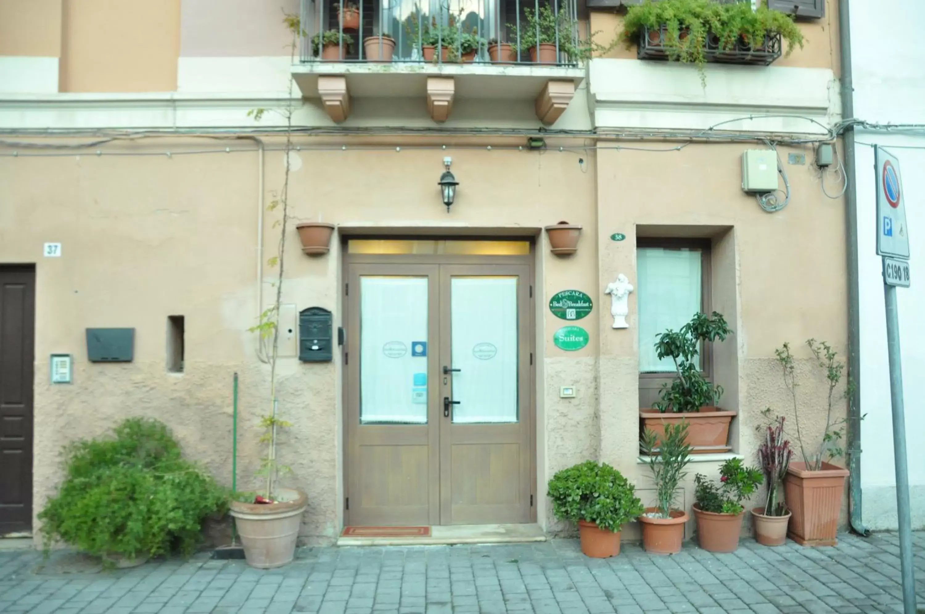 Property building in BED AND BREAKFAST PIAZZA MERCATO
