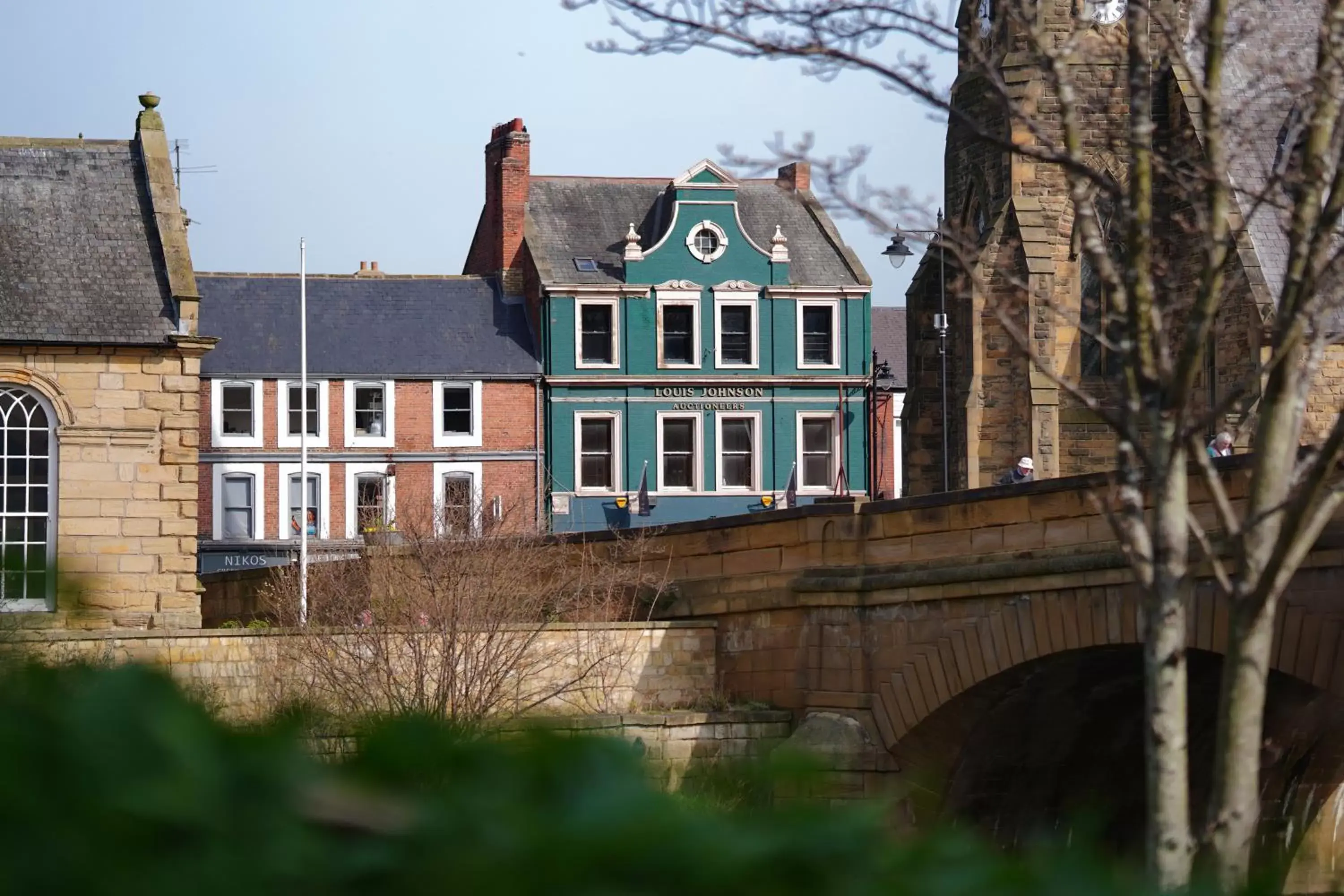 Property Building in The Auction House