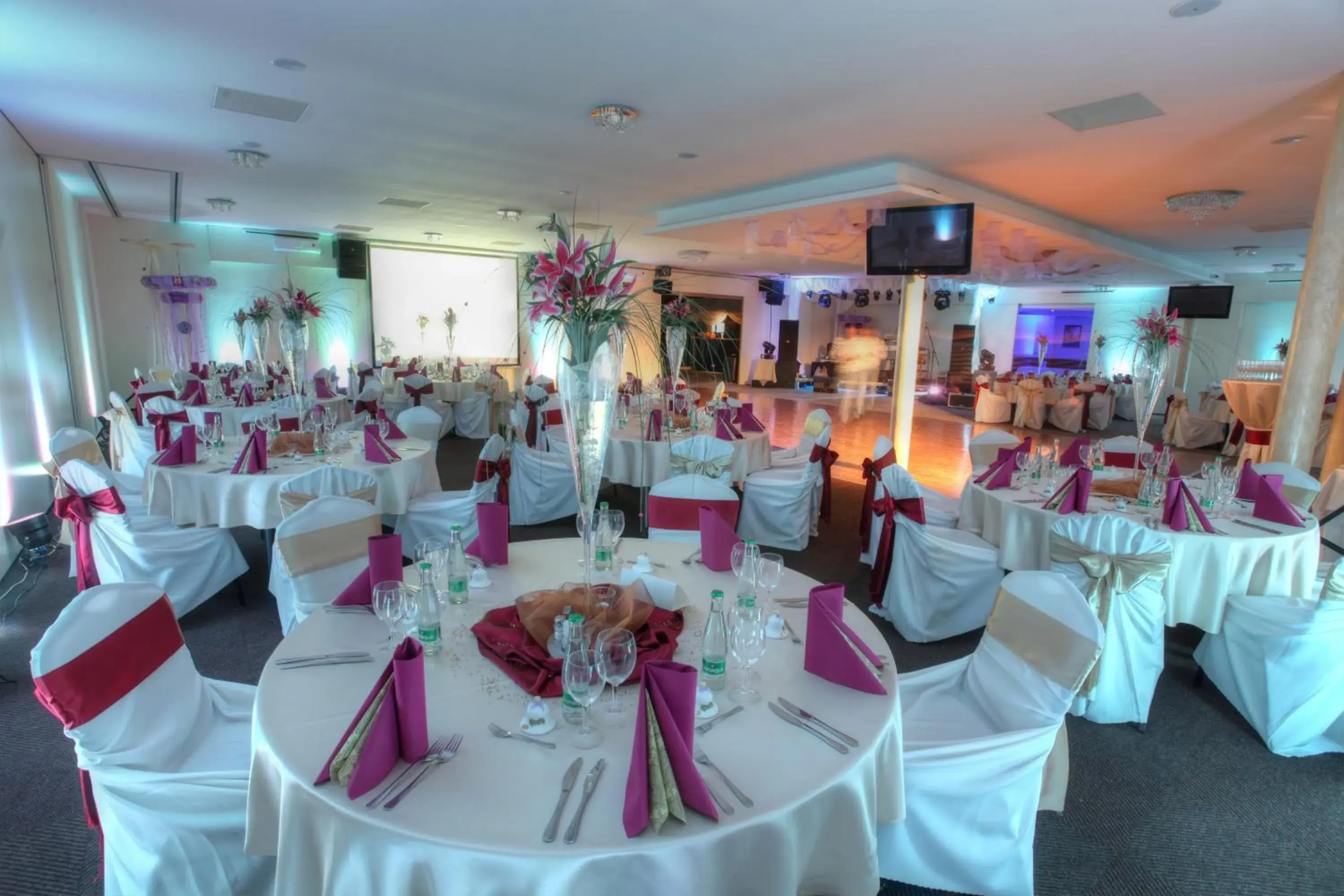 Banquet/Function facilities, Banquet Facilities in Hotel Dixon