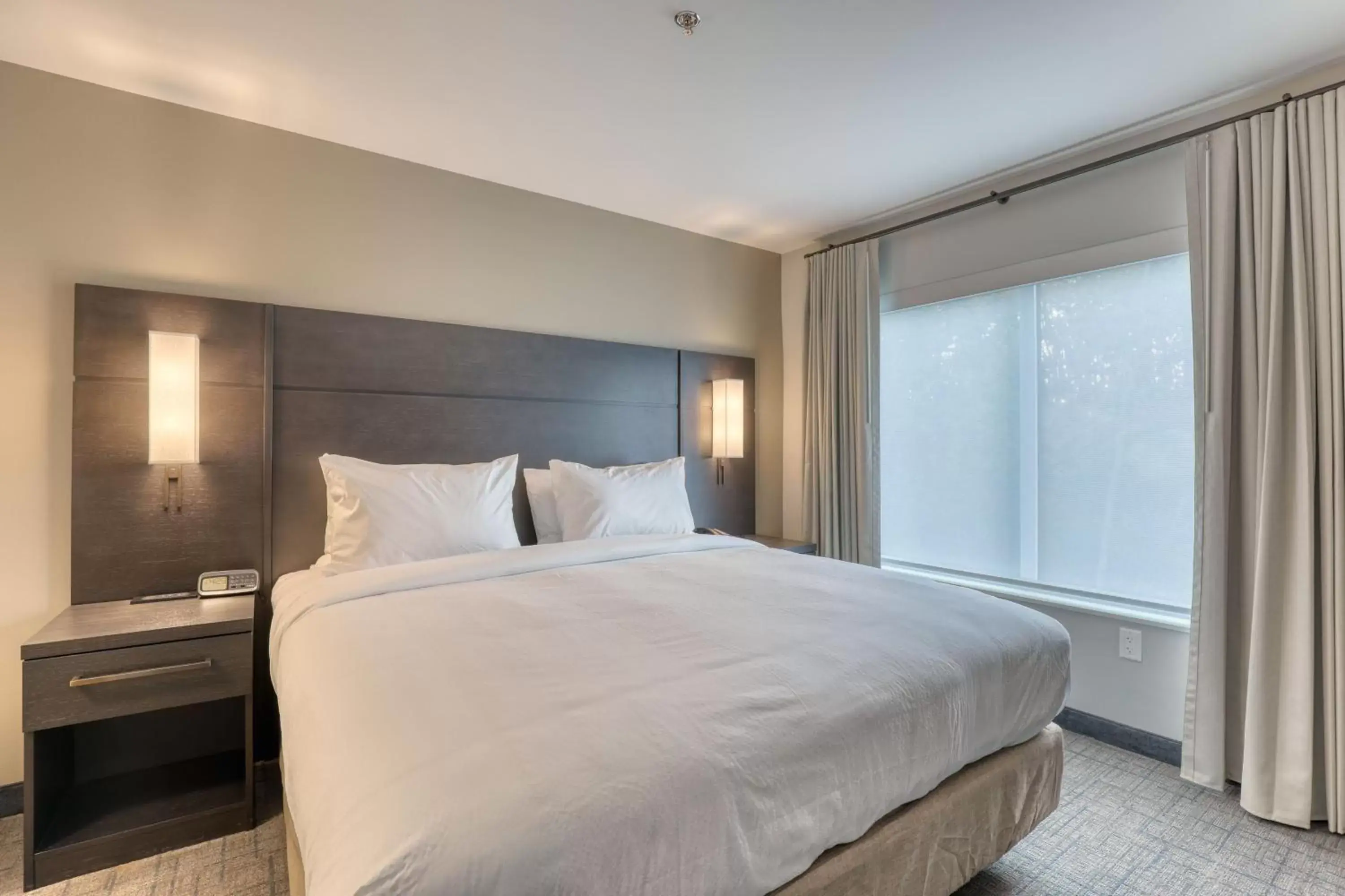 Bedroom, Bed in Residence Inn by Marriott Providence Lincoln
