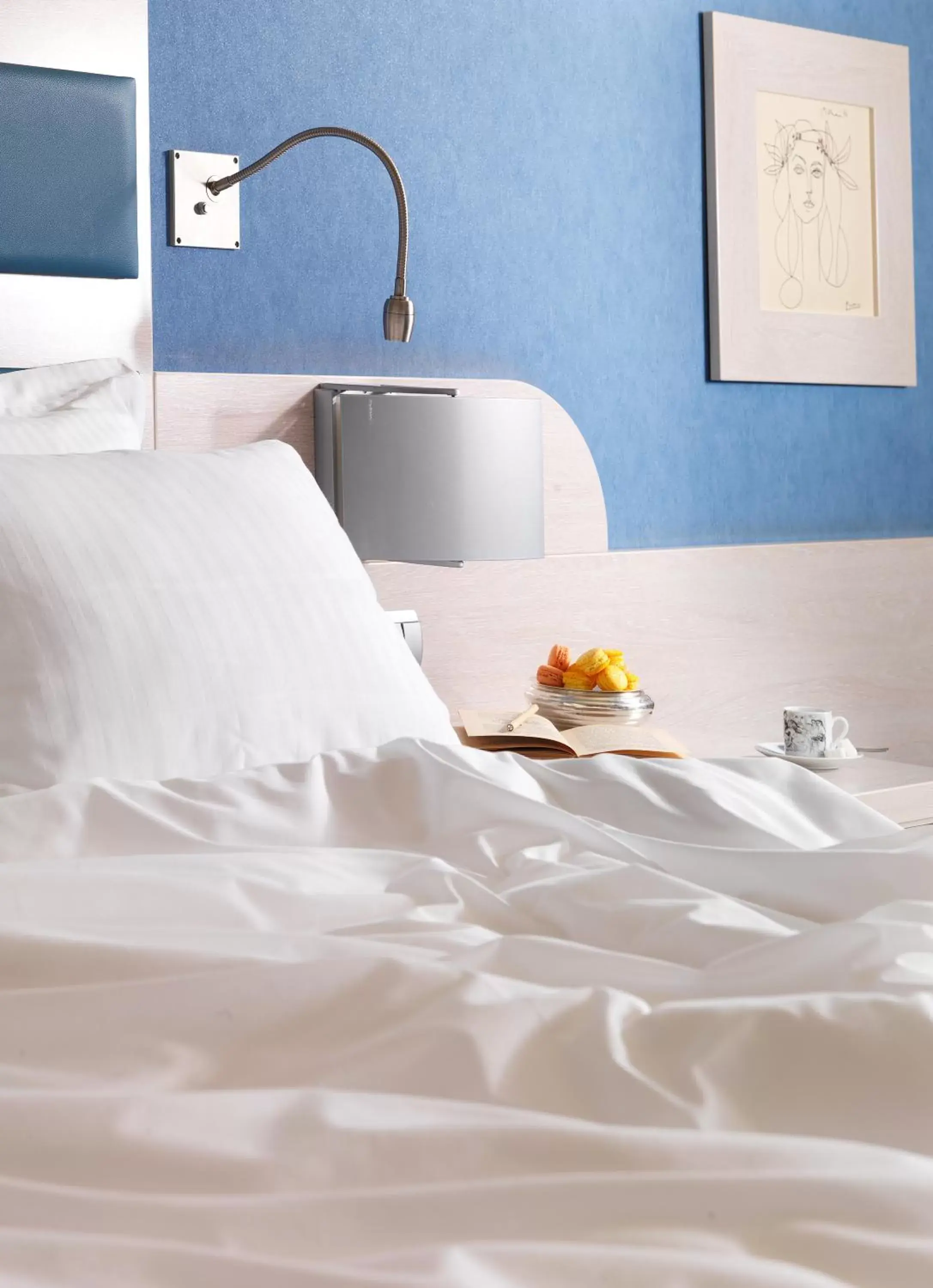 Bedroom, Bed in Holiday Inn Athens Attica Av, Airport W., an IHG Hotel