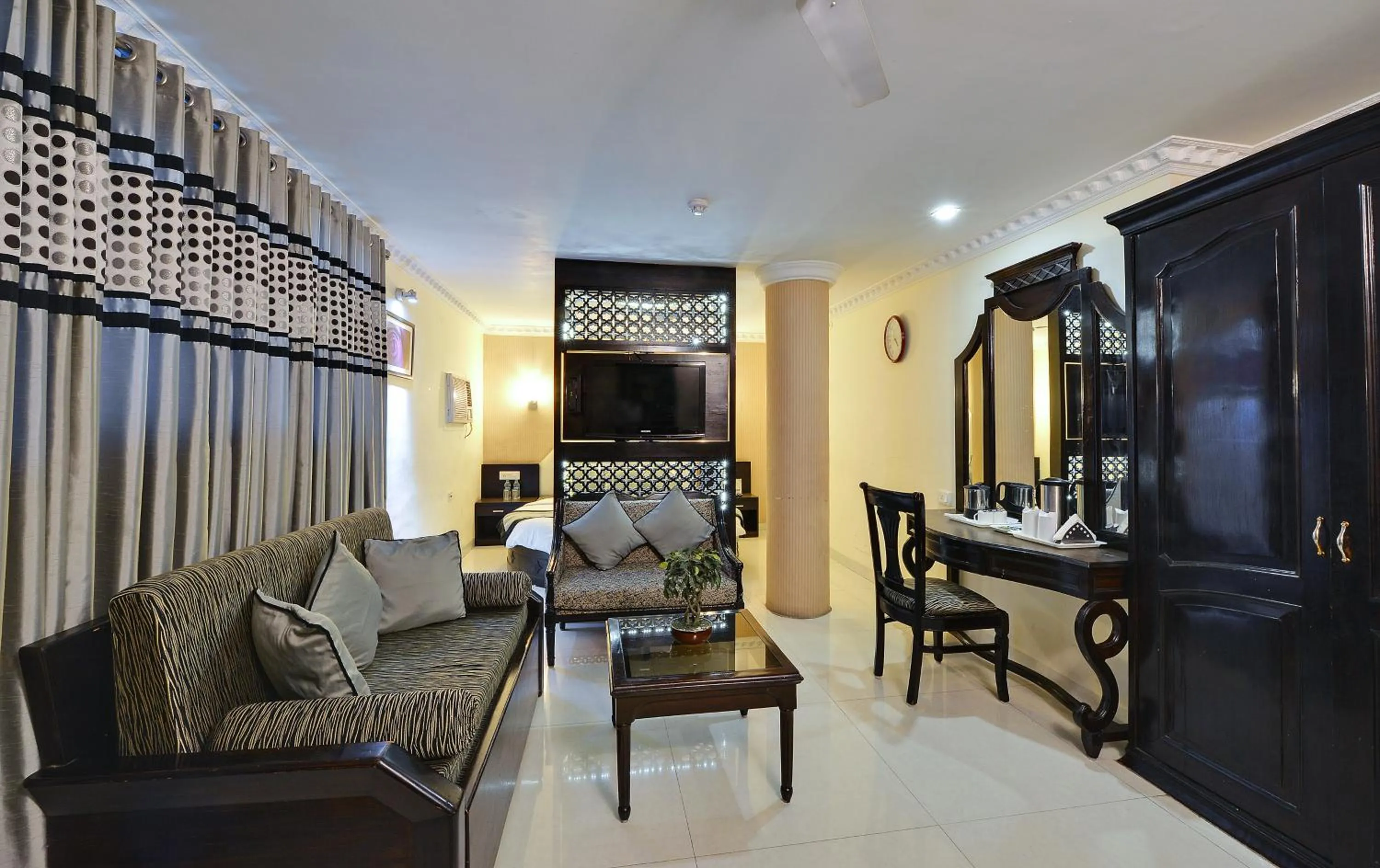 Bedroom in Hotel City Heart Premium