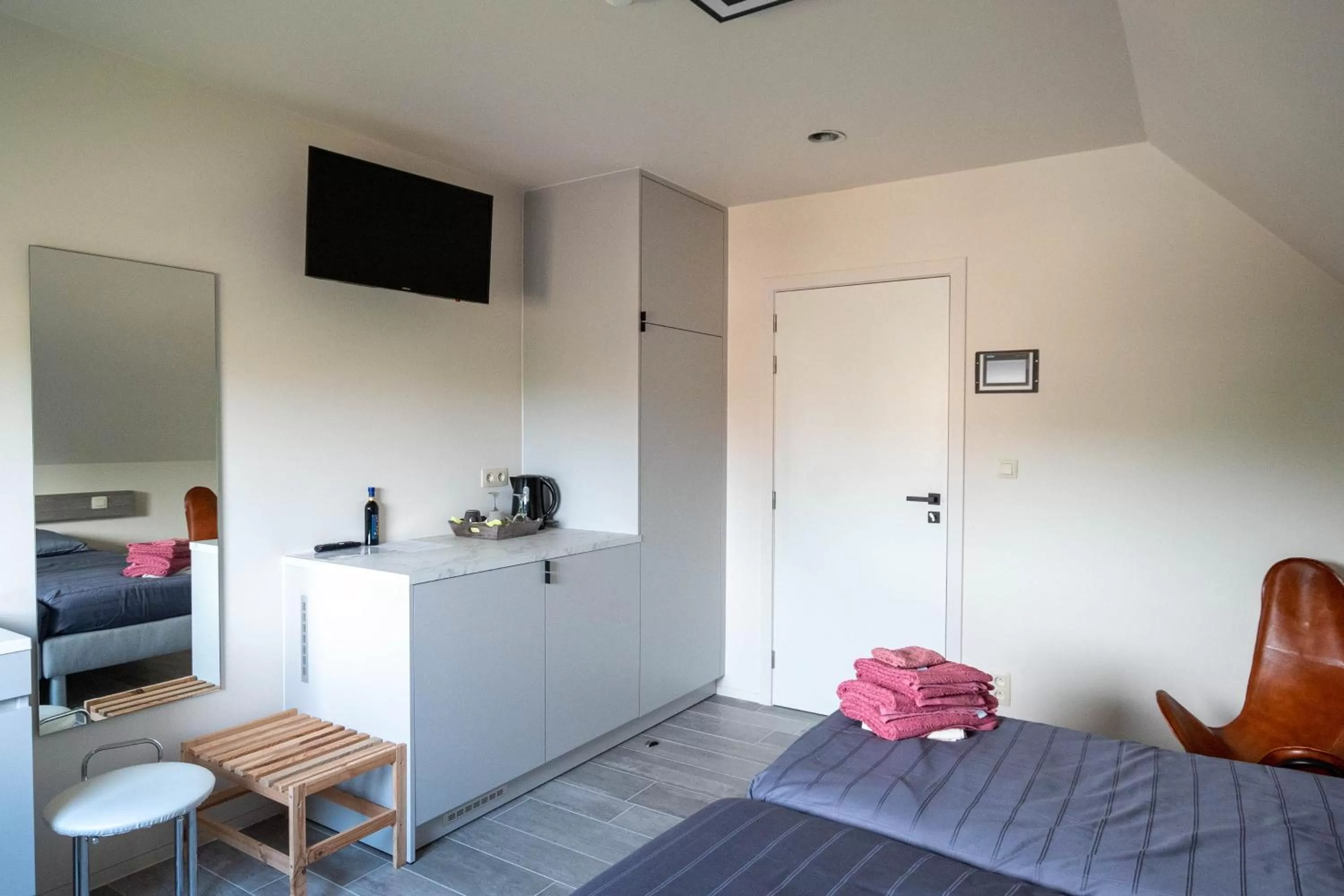 Bed in Logies Ternier