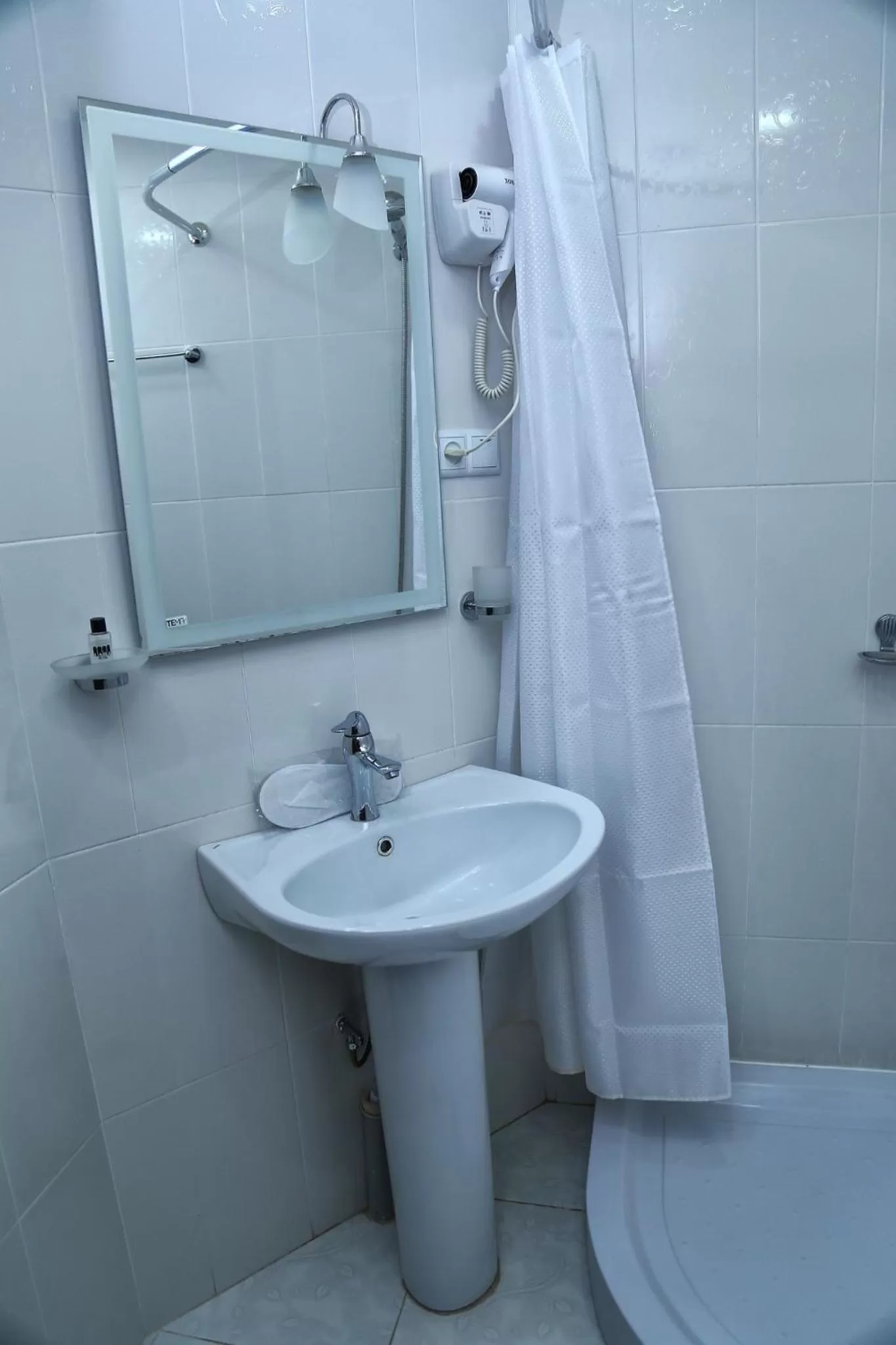 Bathroom in Lara Hotel