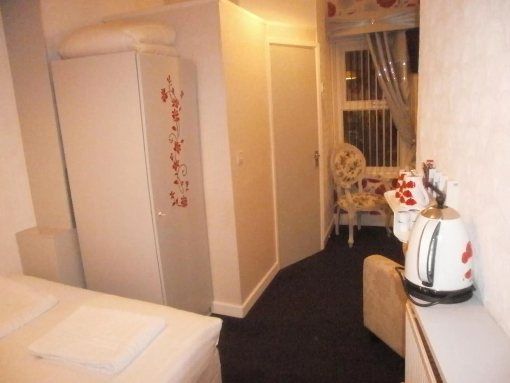 Coffee/tea facilities, Bed in The Withnell Hotel