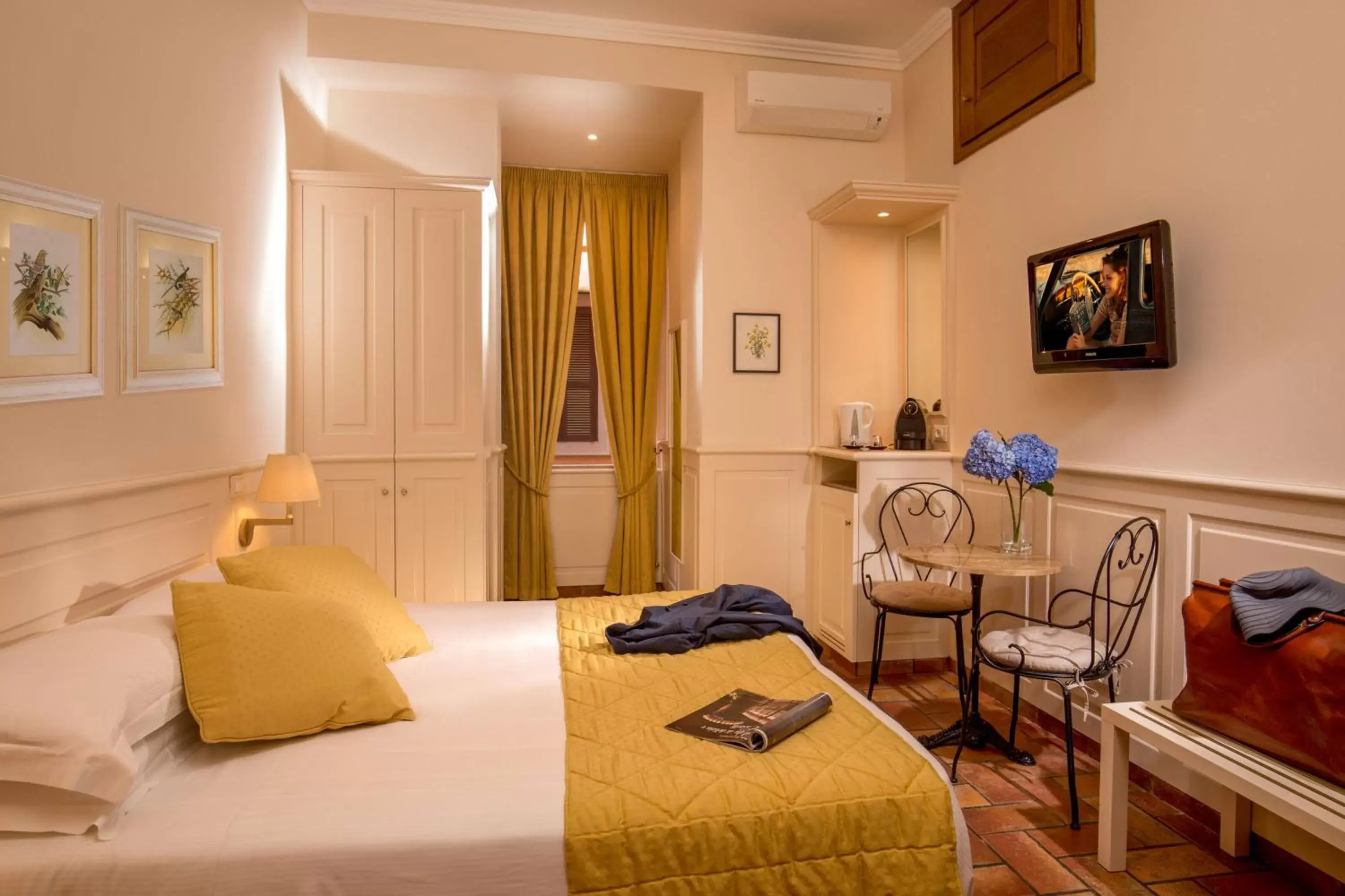 Bedroom in Aenea Superior Inn