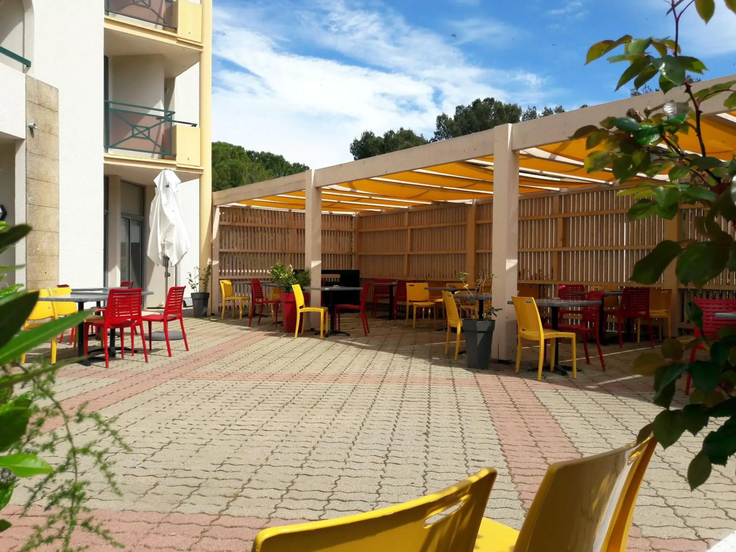 Balcony/Terrace in ibis Sète Balaruc les Bains Bien-être et Spa