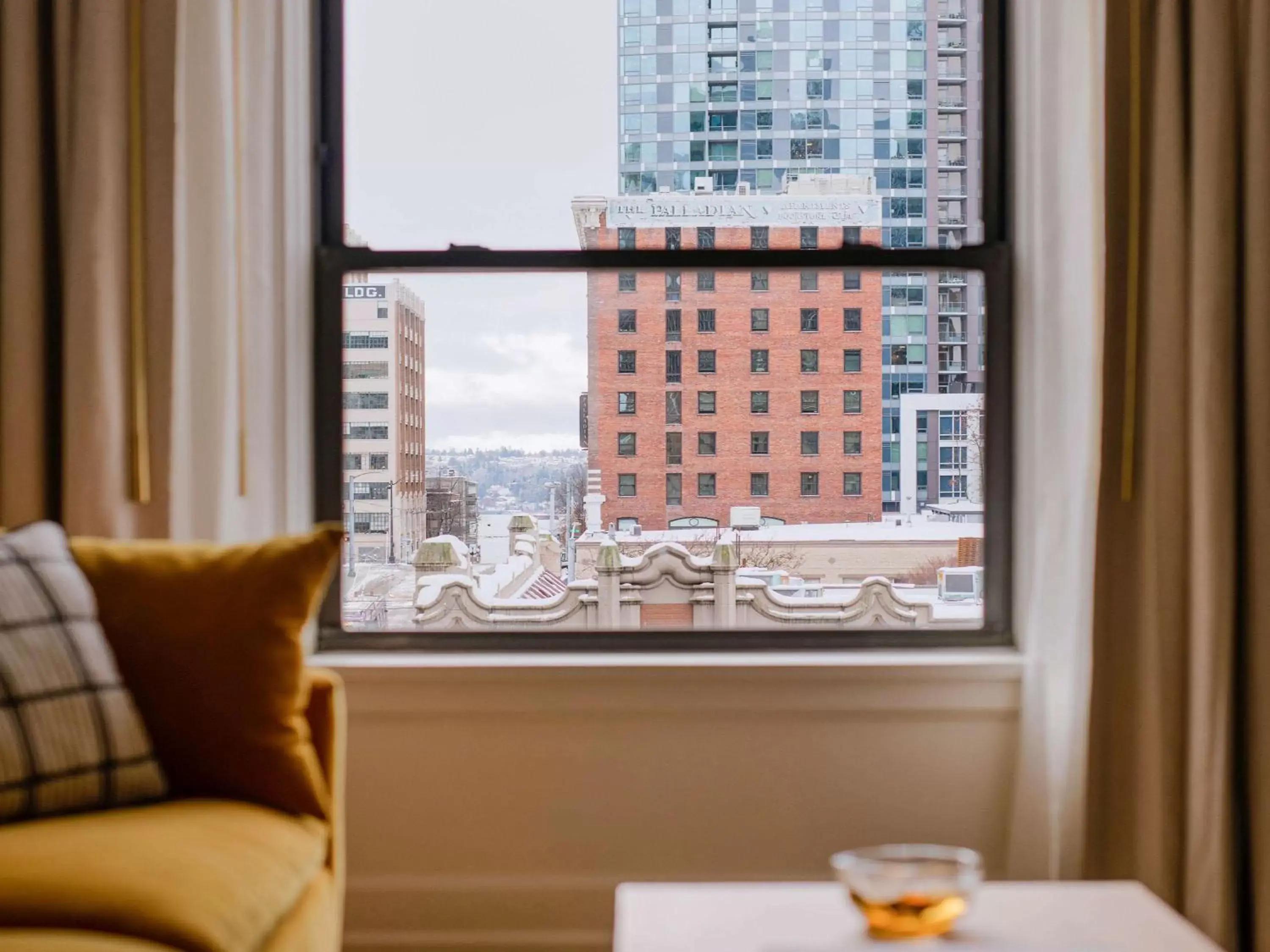 Bedroom in Hotel Andra Seattle MGallery Hotel Collection