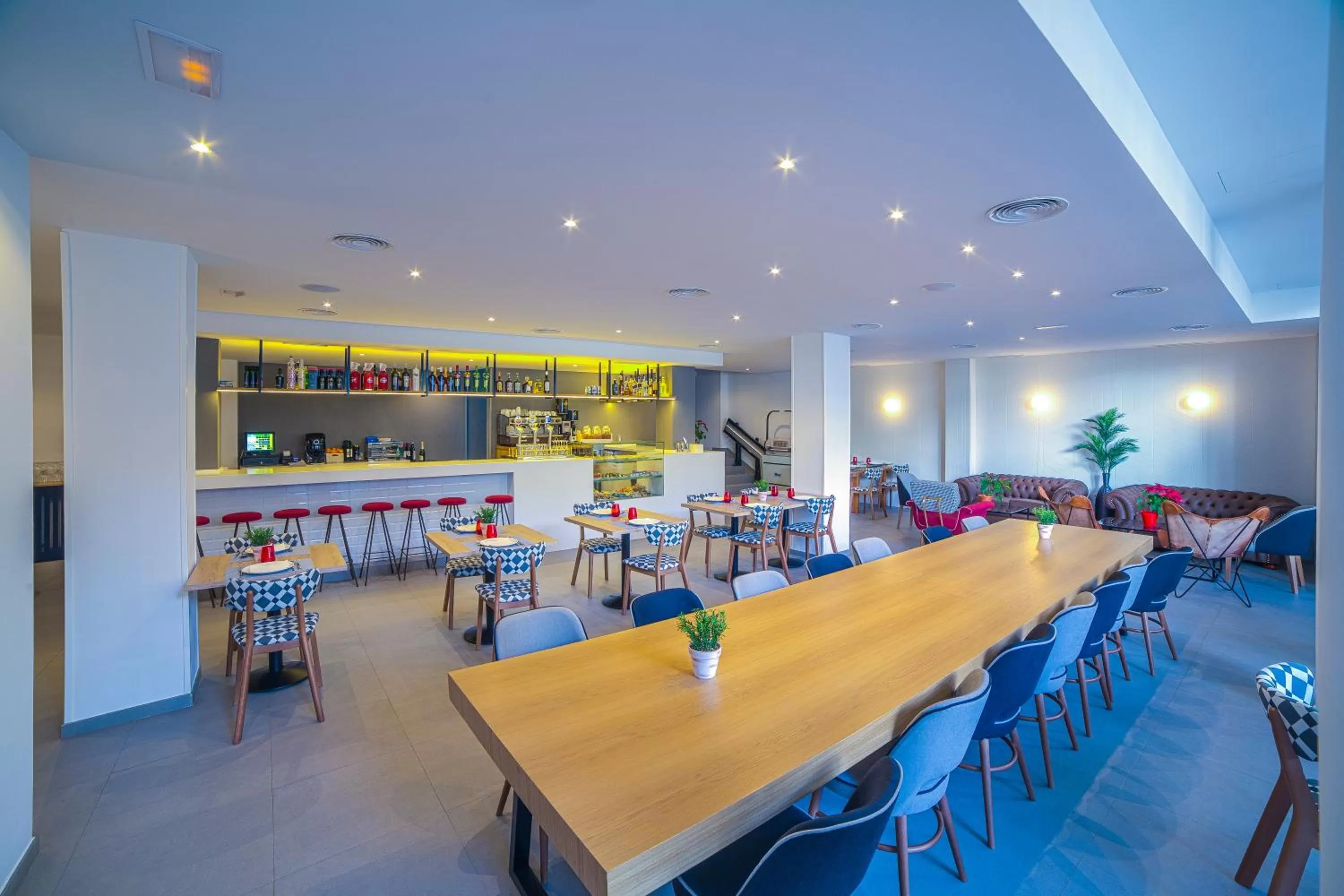 Lounge or bar in Hospedium Hotel Cañitas Maite Gastronómico