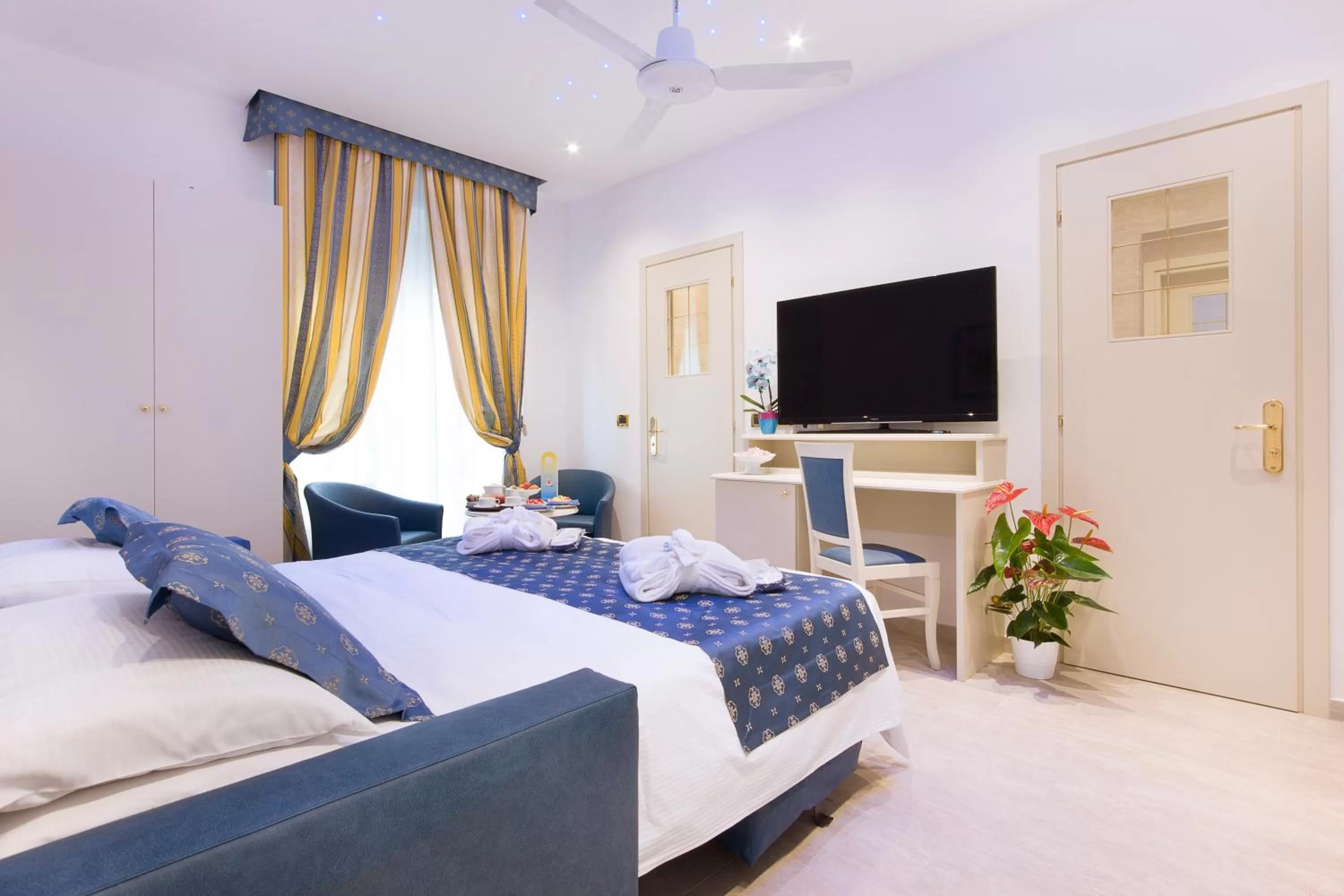 Bed in Hotel Ristorante Toscana