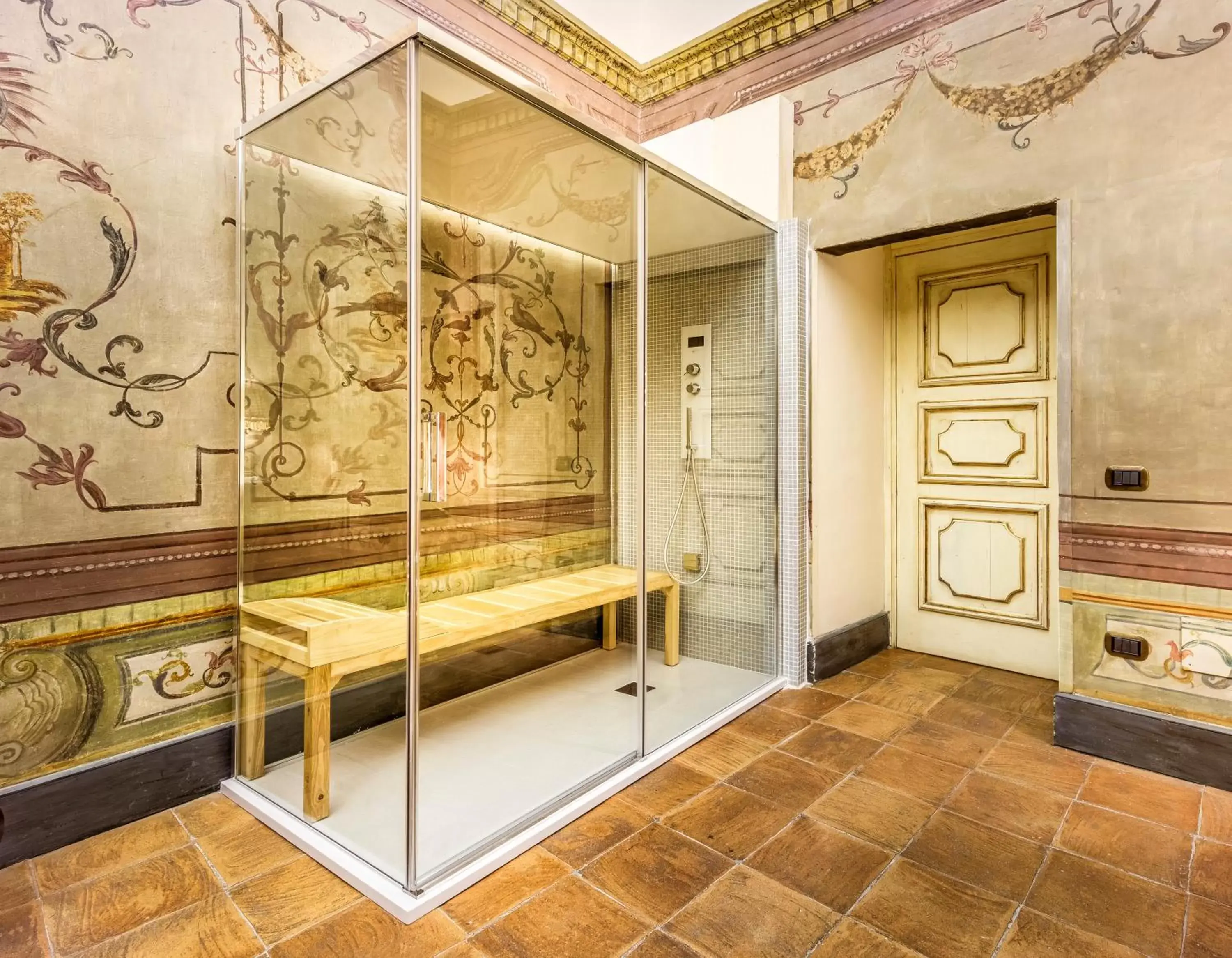 Steam room, Bathroom in Castello di Limatola