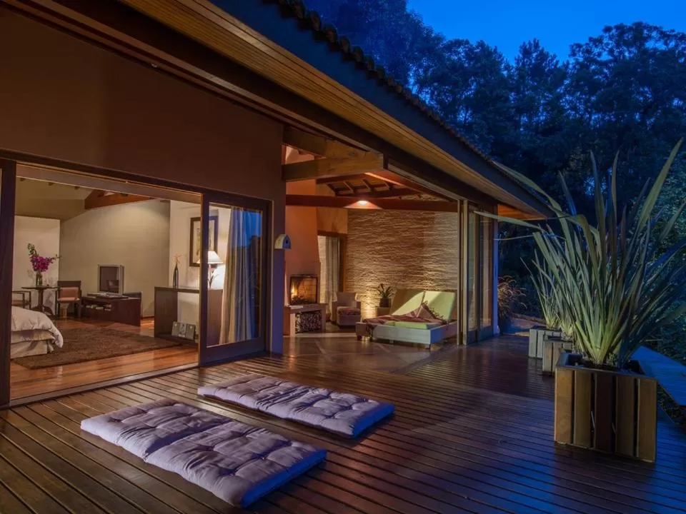 Night in Kuriuwa Hotel