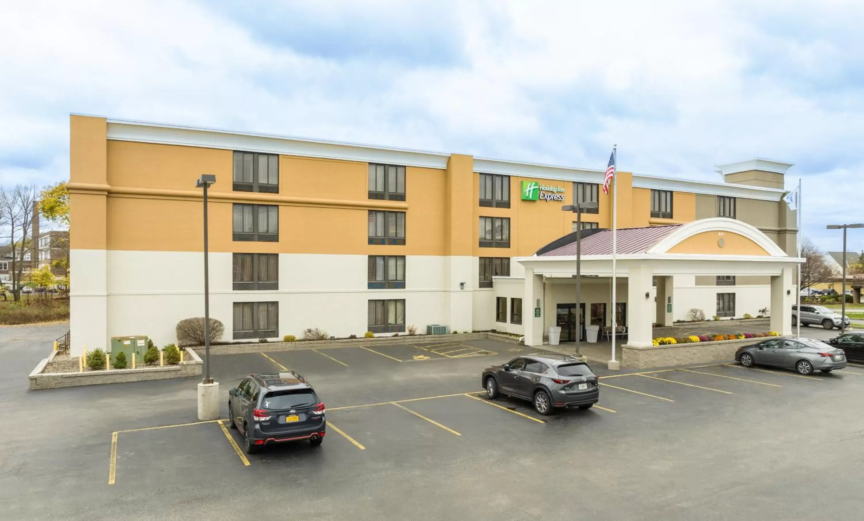 Property Building in Holiday Inn Express Rochester - Greece, an IHG Hotel