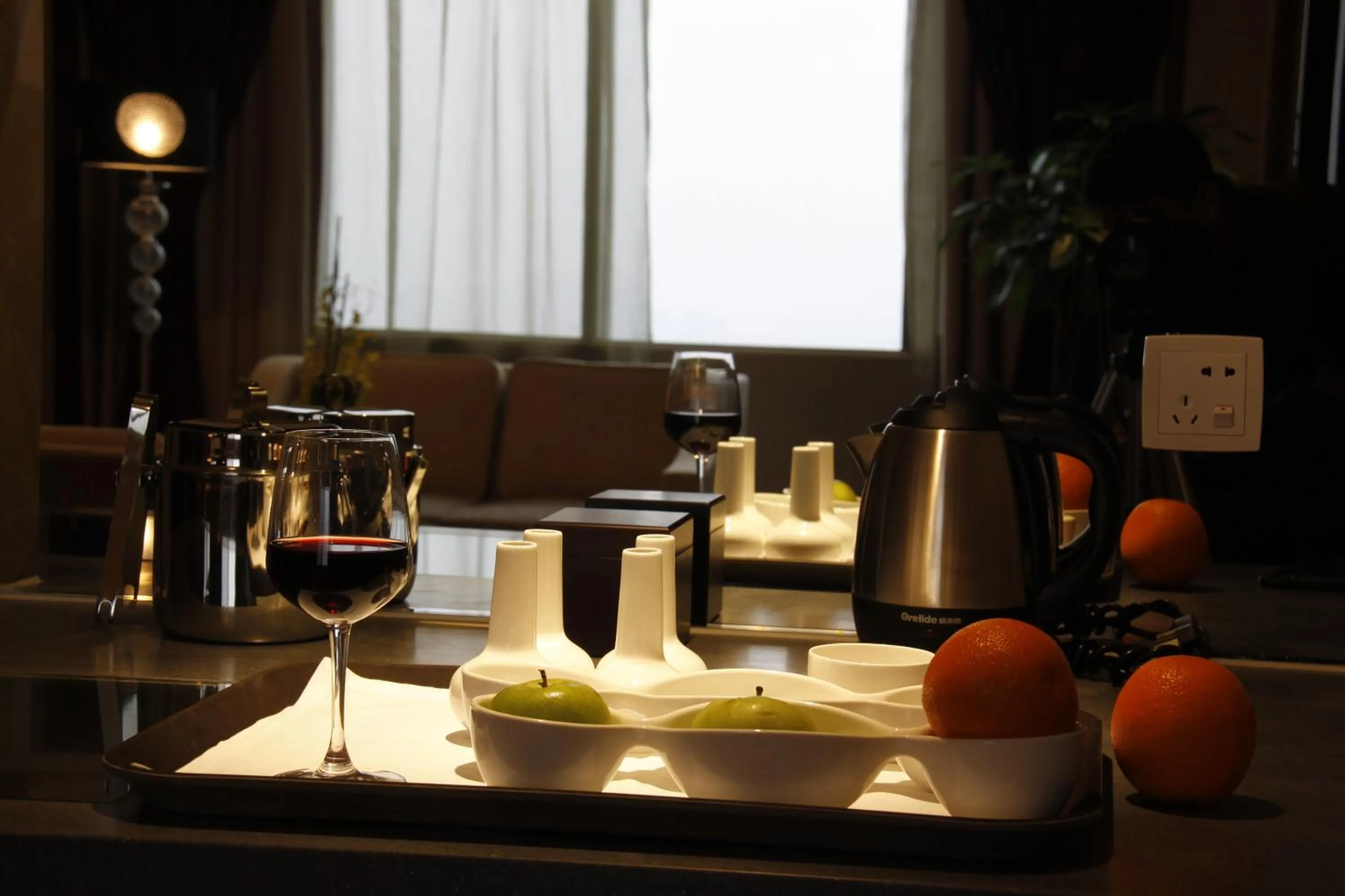 Restaurant/places to eat in Vision Hotel