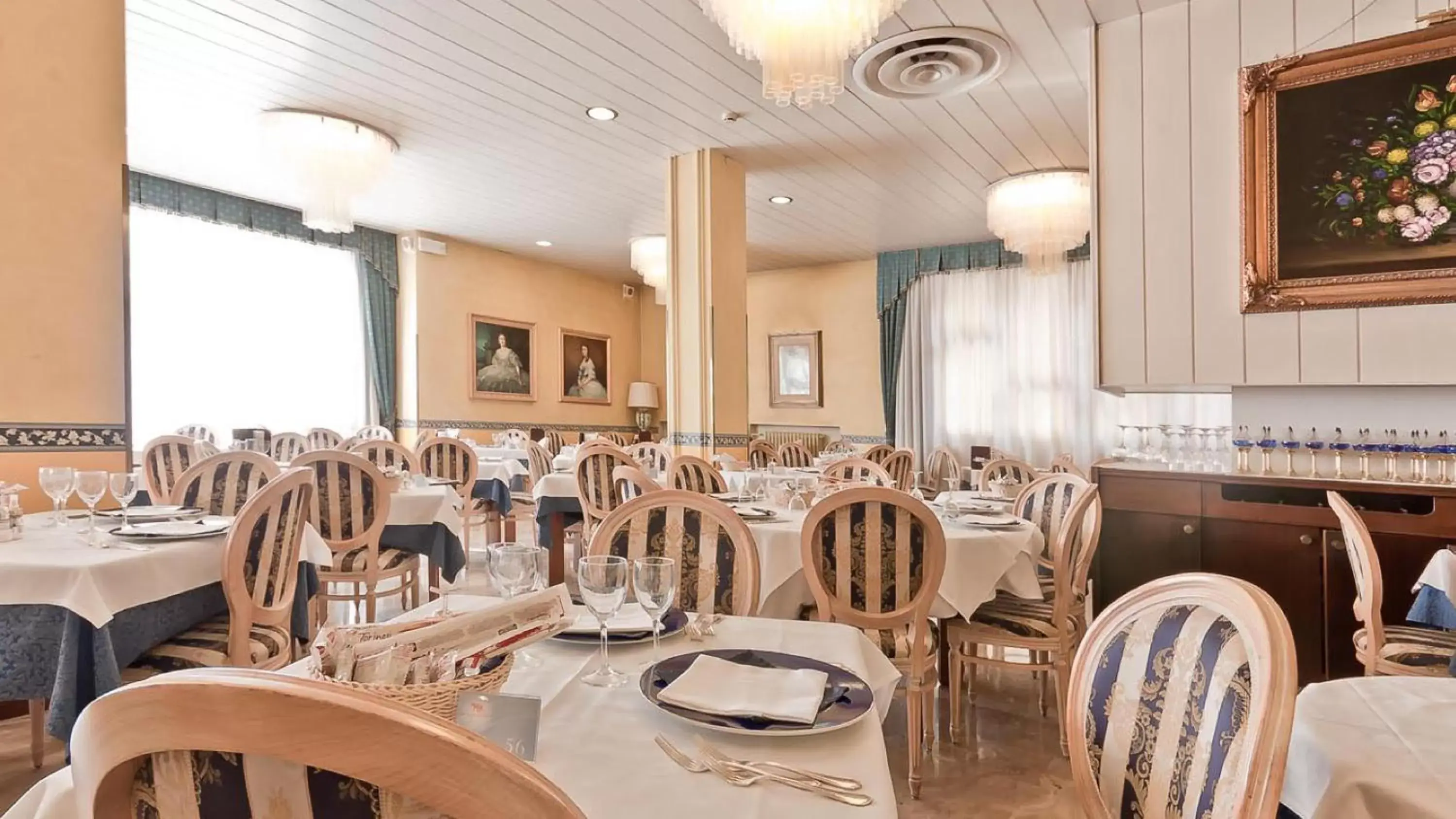 Restaurant/Places to Eat in Hotel Terme Roma