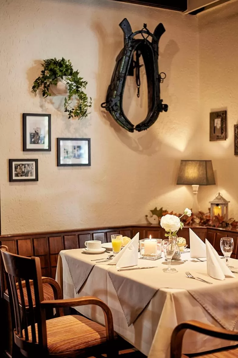 Decorative detail in Hotel Zum Grunewald