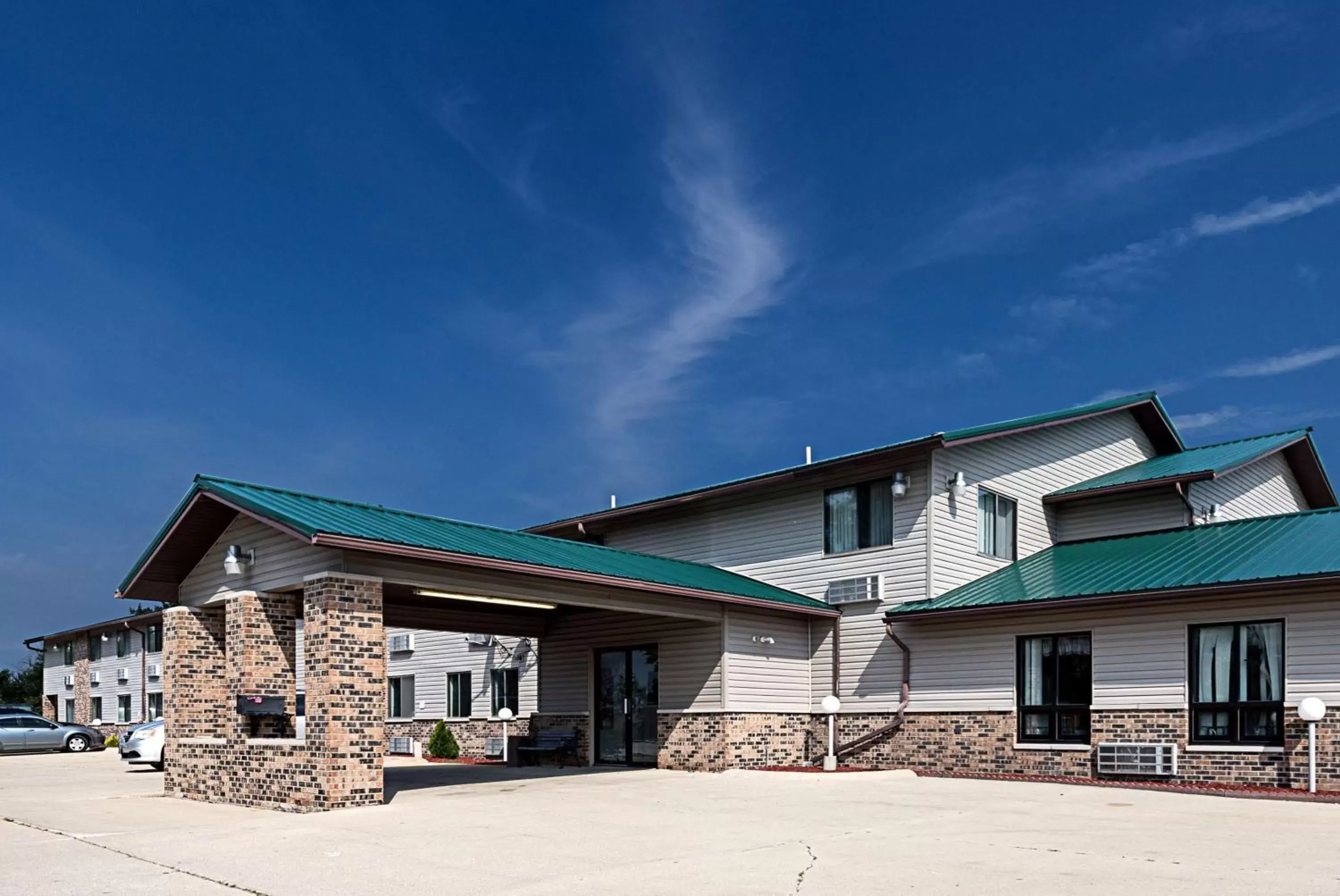 Property building in Motel 6-Kewanee, IL Property building in Motel 6-Kewanee, IL