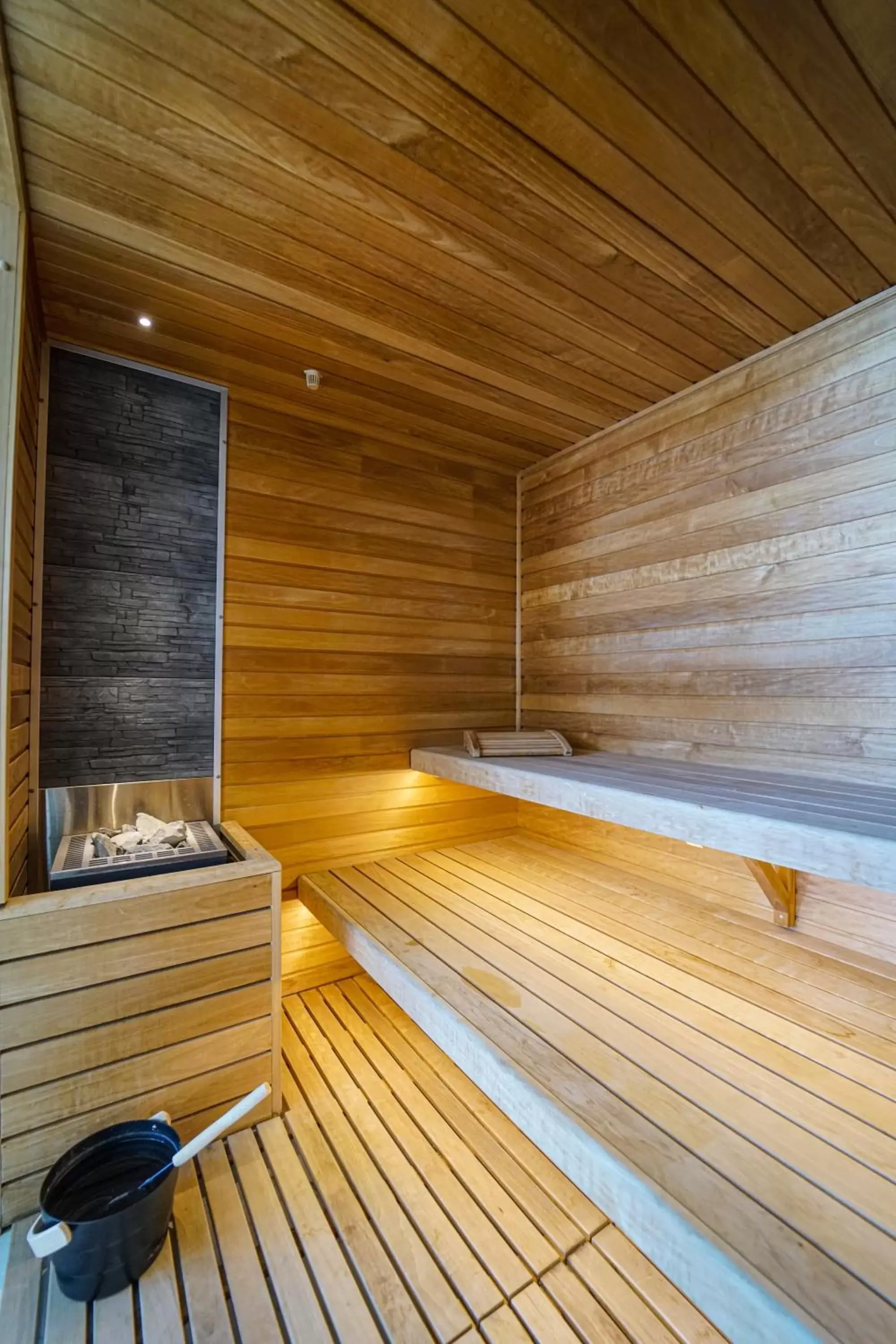 Sauna in Grand Hotel San Pietro Relais & Chateaux