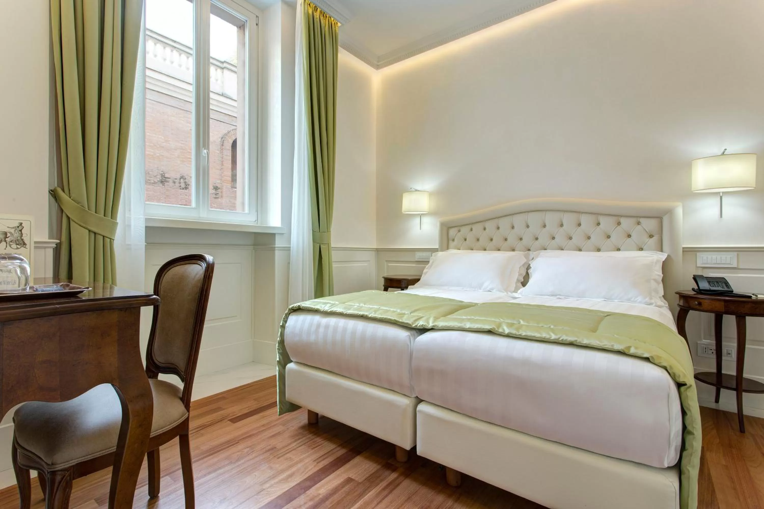 Bedroom, Bed in Hotel Degli Artisti