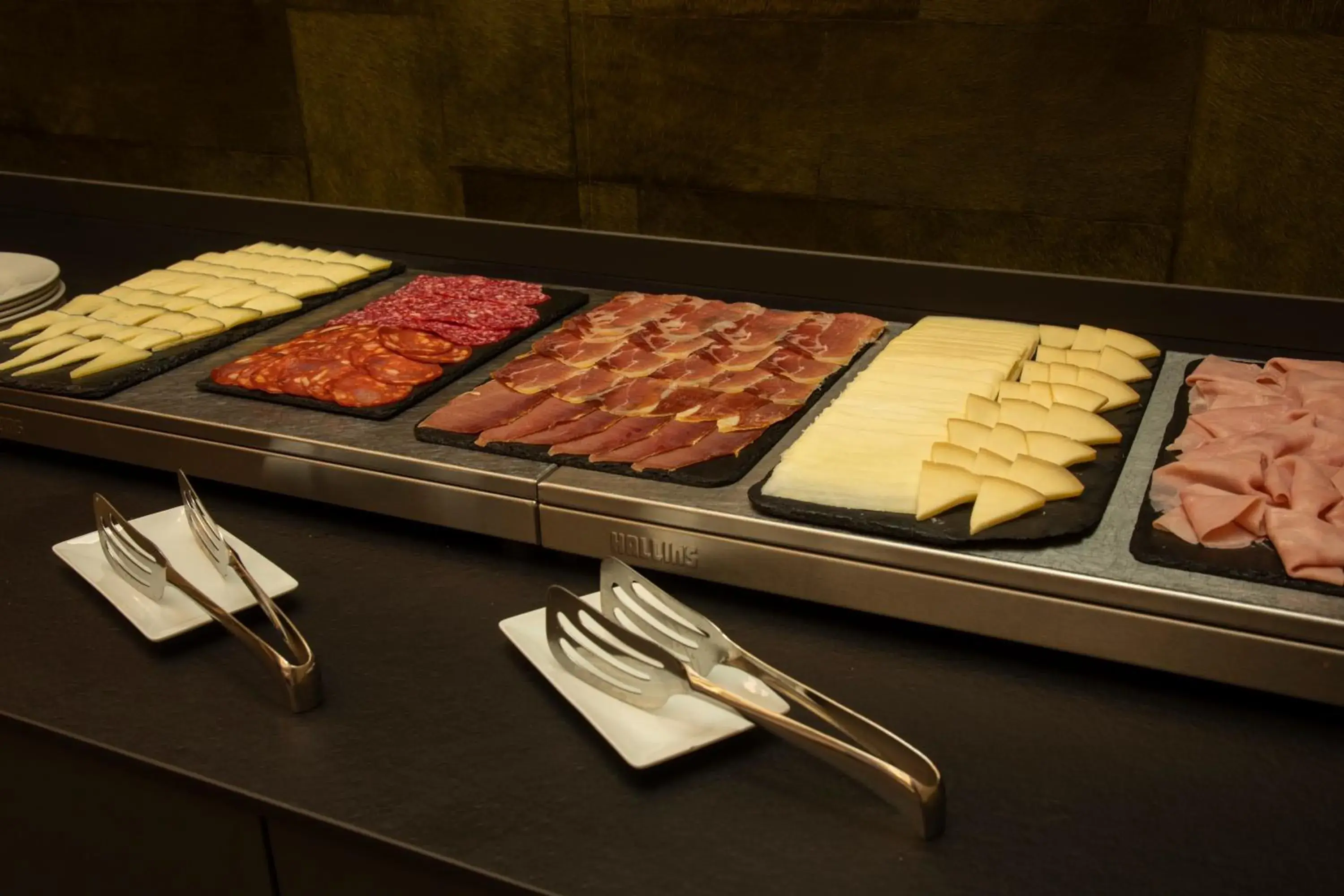 Buffet breakfast, Food in Hotel Lux Santiago