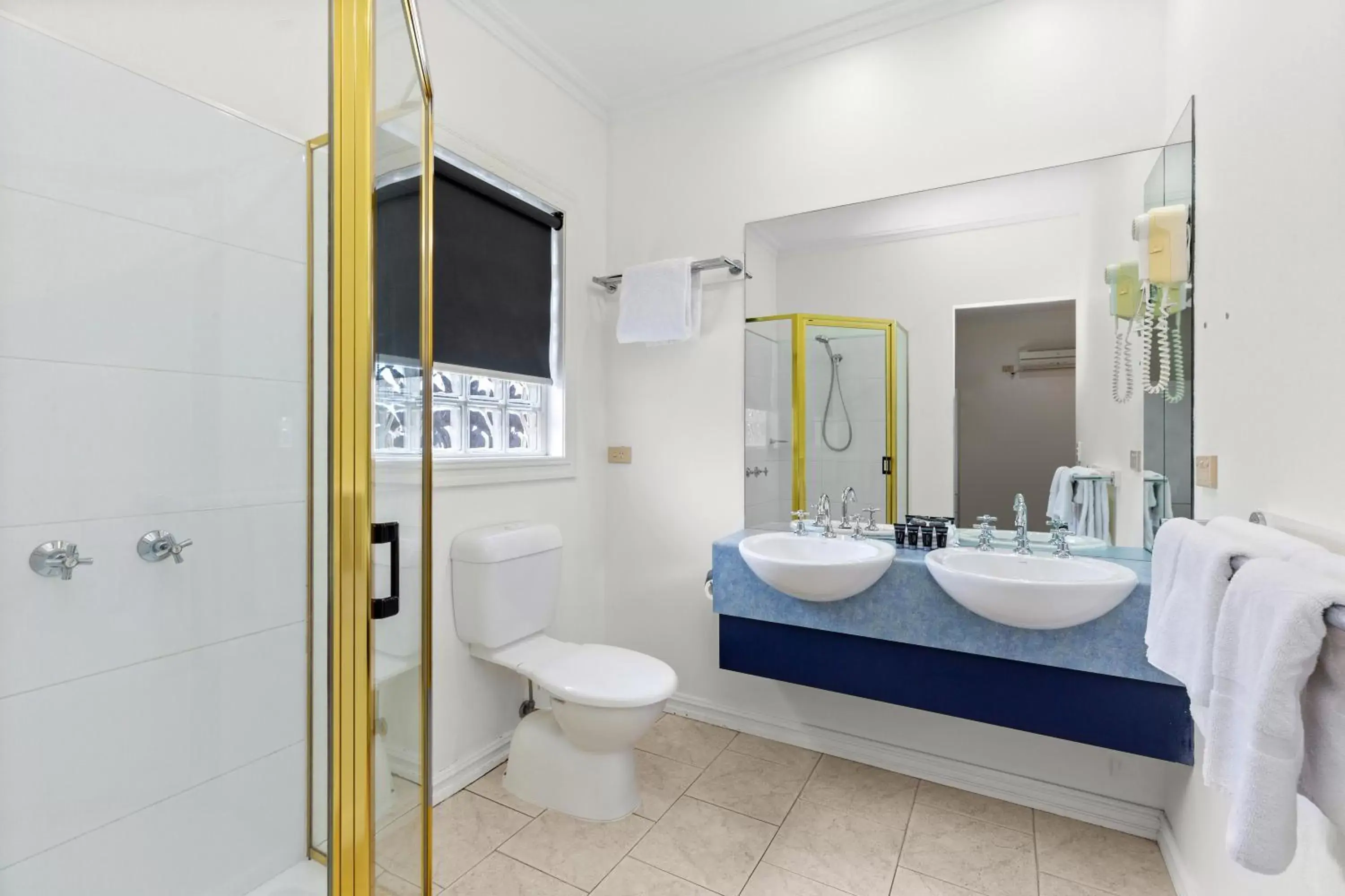 Bathroom in All Seasons Resort Hotel Bendigo