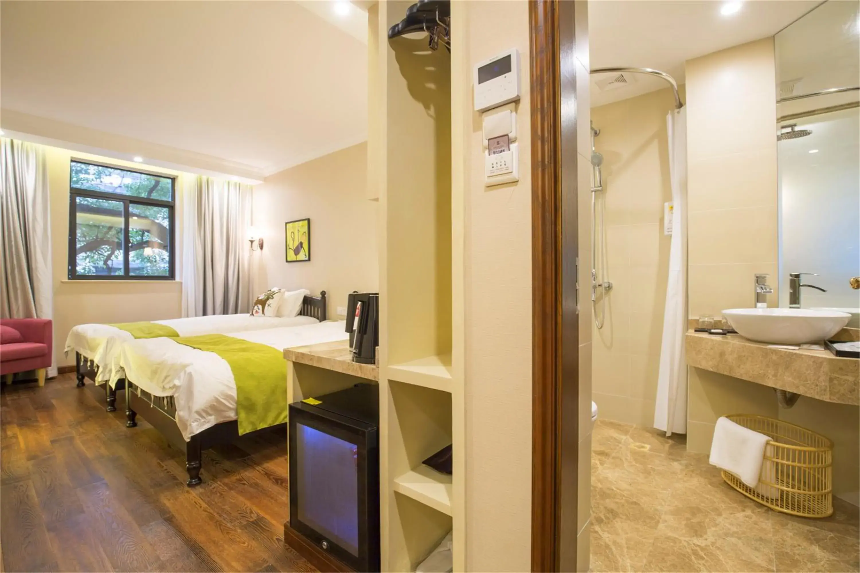 Bed in Shanghai Former French Concession Garden Hotel Bed in Shanghai Former French Concession Garden Hotel