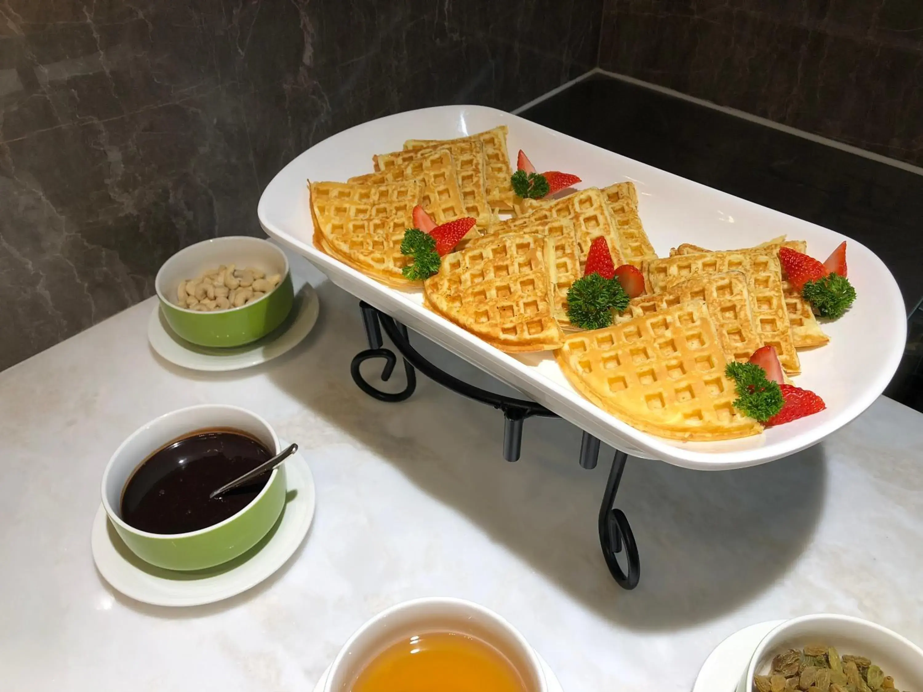 Breakfast, Food in Hampton by Hilton Guangzhou Tianhe Sports Center